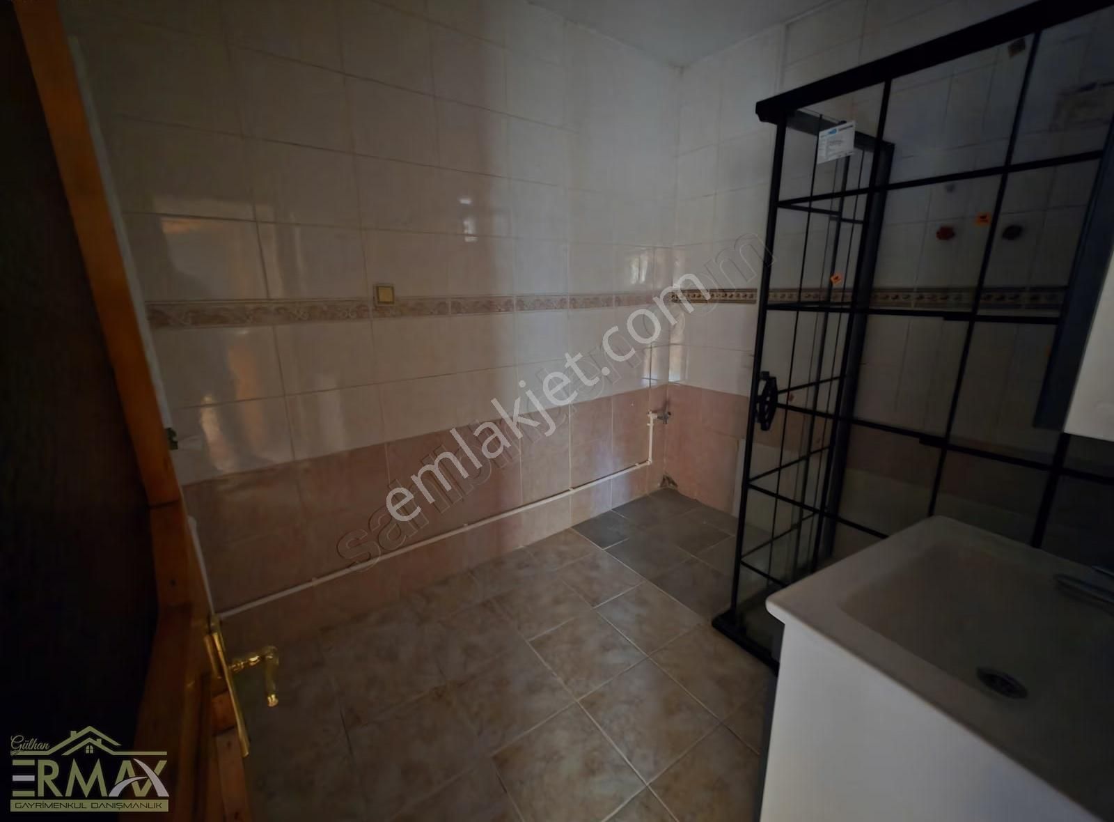 Ermax'dan Gazipaşa Mahallesinde Kiralık Teraslı 2+1 - Görsel 18