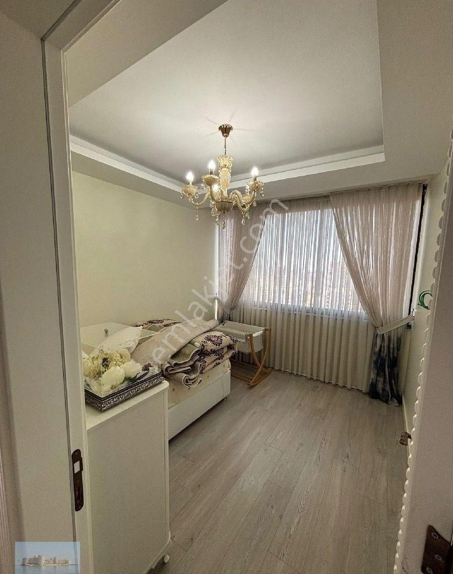 Özer Emlak'tan 5+1 Havuzlu Deniz Manzaralı Satılık Daire - Görsel 9