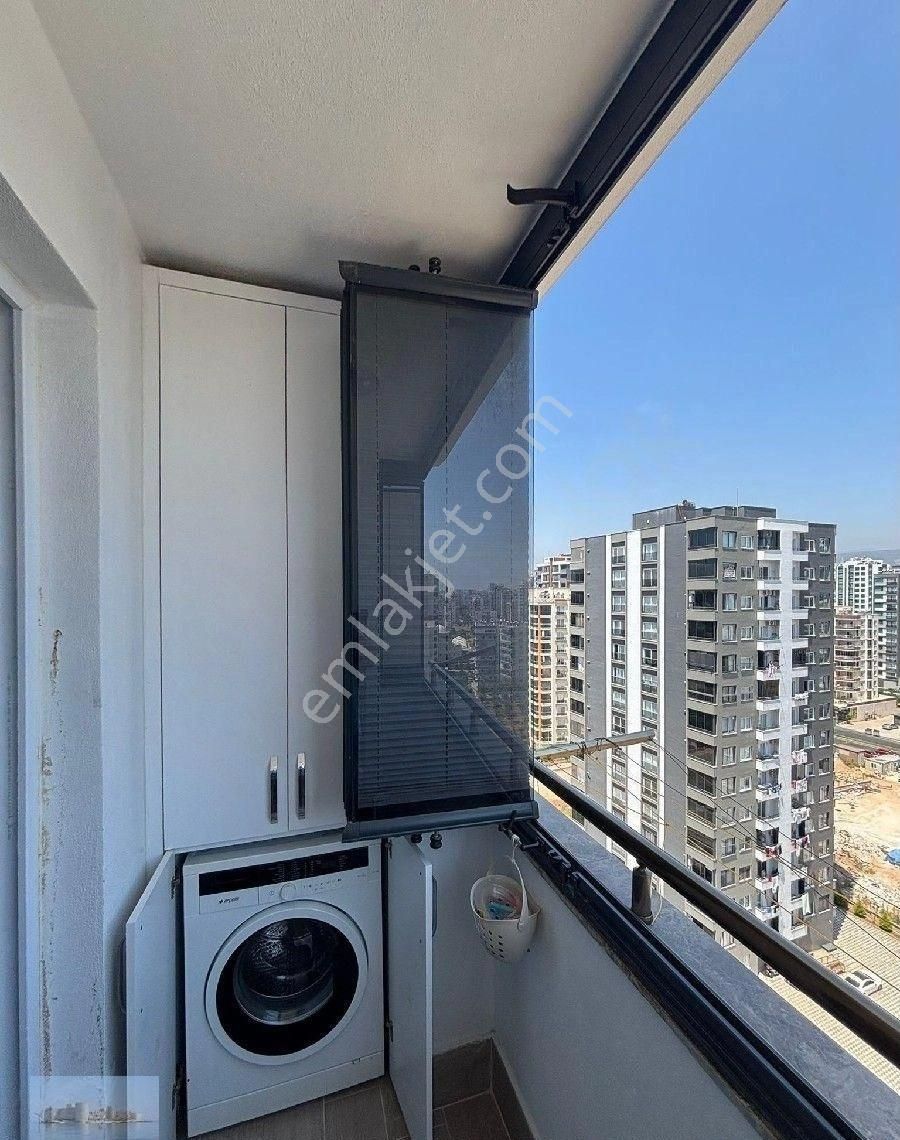 Özer Emlak'tan 5+1 Havuzlu Deniz Manzaralı Satılık Daire - Görsel 3