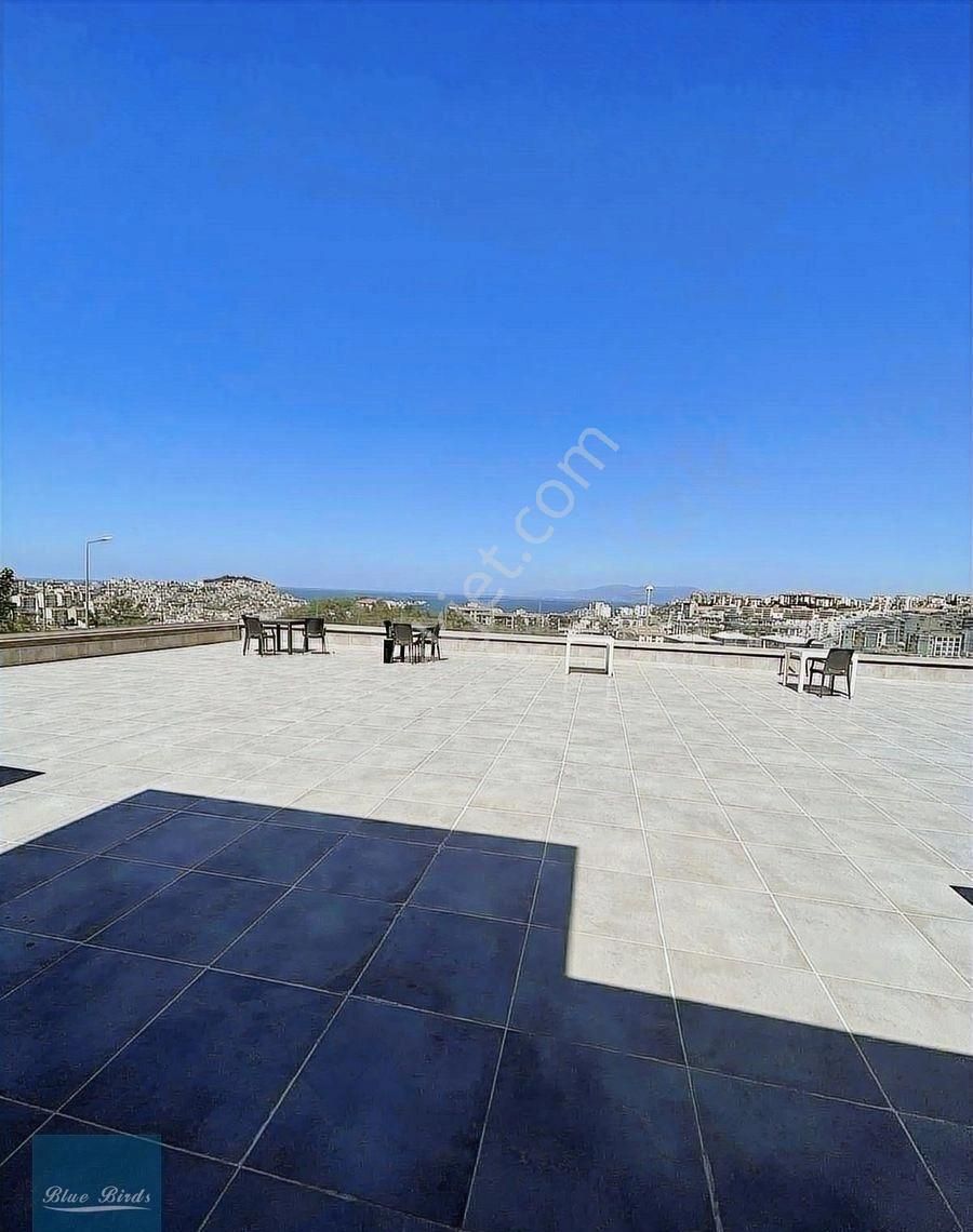 Kuşadası'nda Deniz Manzaralı 3+1 Daire - Görsel 9