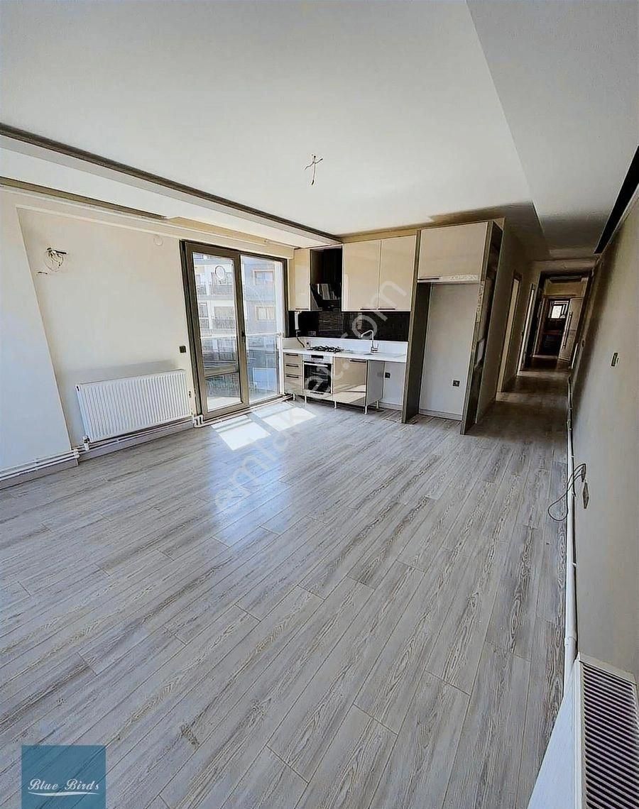 Kuşadası'nda Deniz Manzaralı 3+1 Daire - Görsel 6