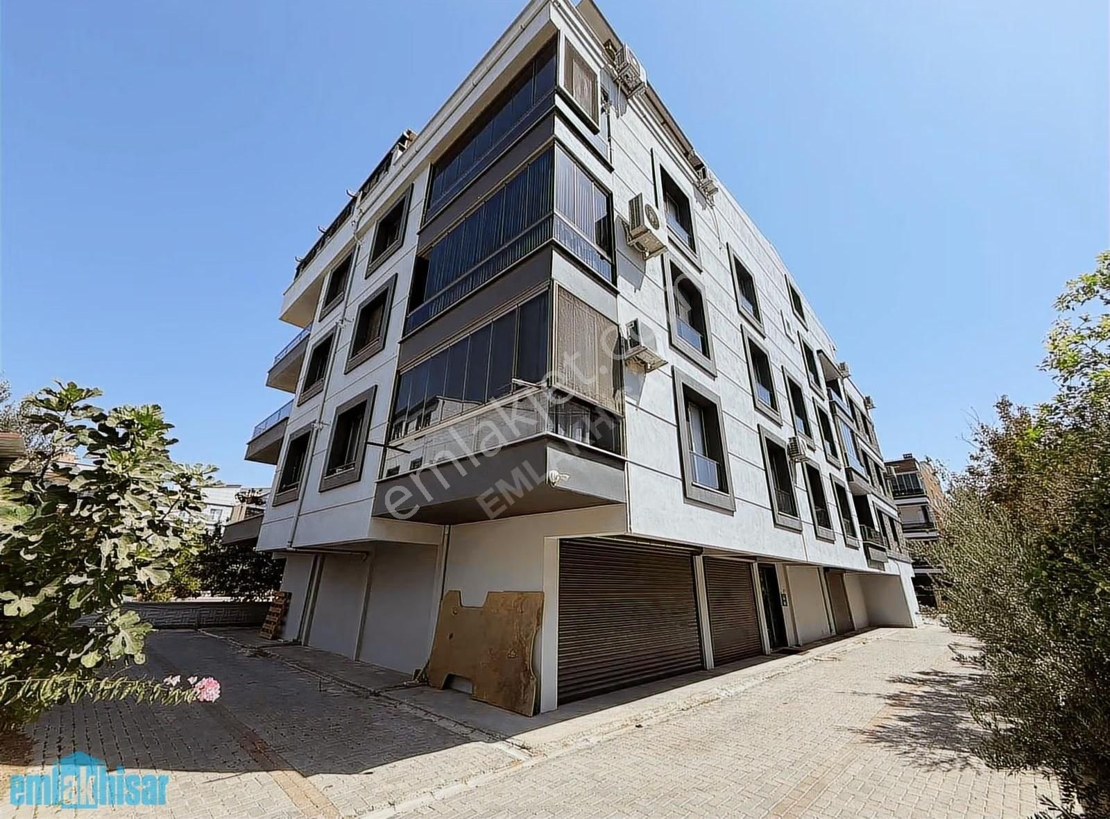 Akhisar Hürriyet Mh.özel Otoparklı Satılık 4+1 Lüx Dublex Daire - Görsel 14