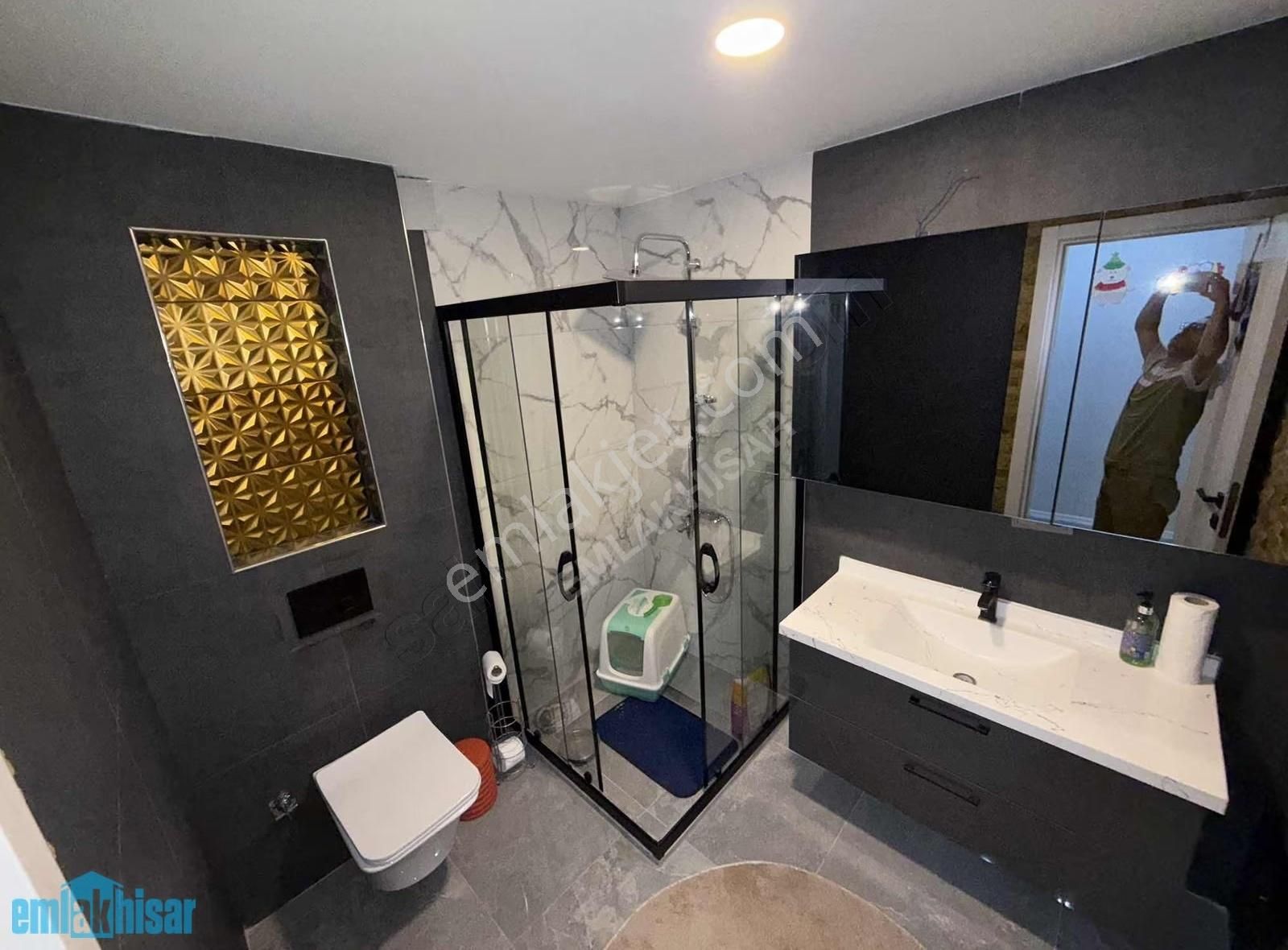 Akhisar Hürriyet Mh.özel Otoparklı Satılık 4+1 Lüx Dublex Daire - Görsel 7