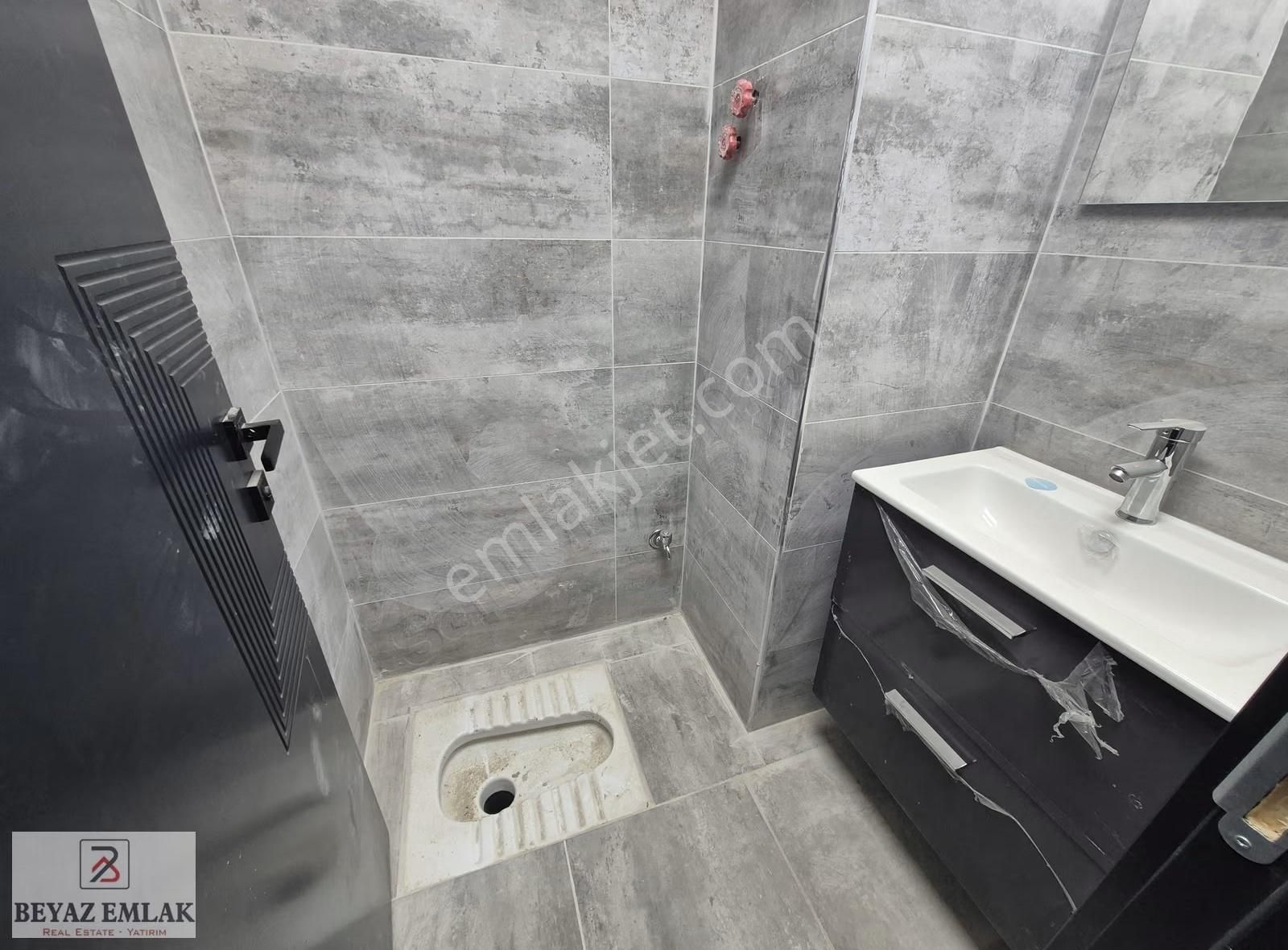 Demirel Mh. Tramvaya Cephe Katta Sıfır 3+1 Acil Satılık Daire - Görsel 18