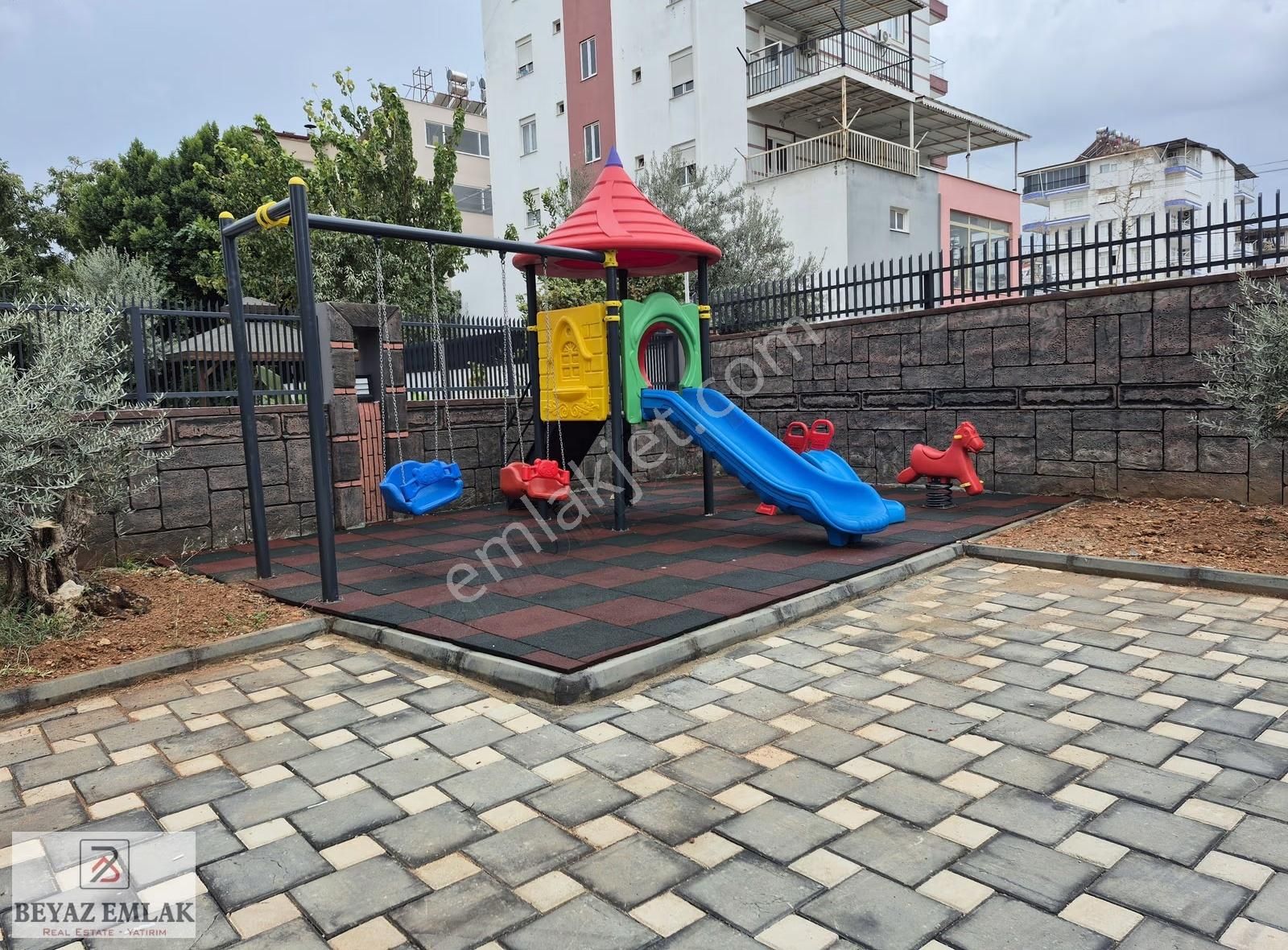 Demirel Mh. Tramvaya Cephe Katta Sıfır 3+1 Acil Satılık Daire - Görsel 2