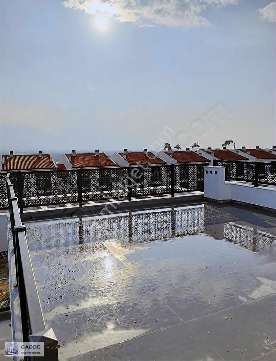 Kuşadası, Davutlar'da Lüks Projeden 1+1 Ve 2+1 Satılık - Görsel 21