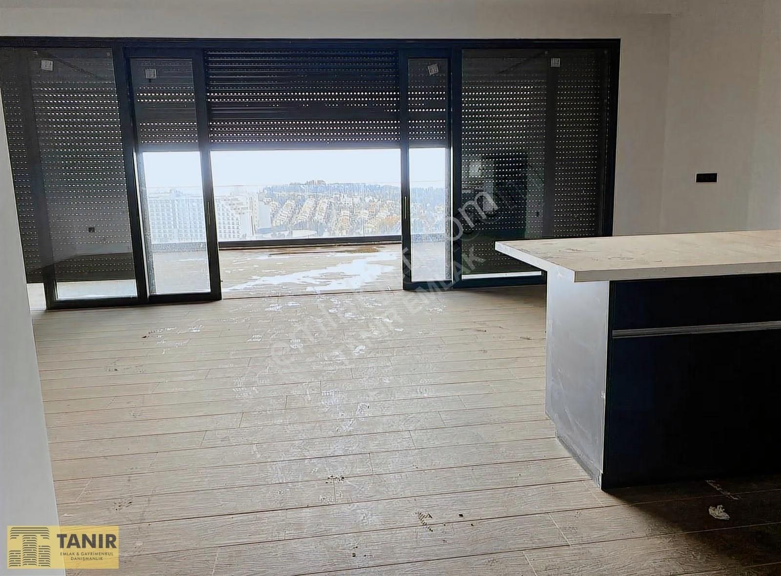 Kuşadası Vista Marin Deniz Manzaralı Öncephe Son Sıfır 3+1 Daire - Görsel 18