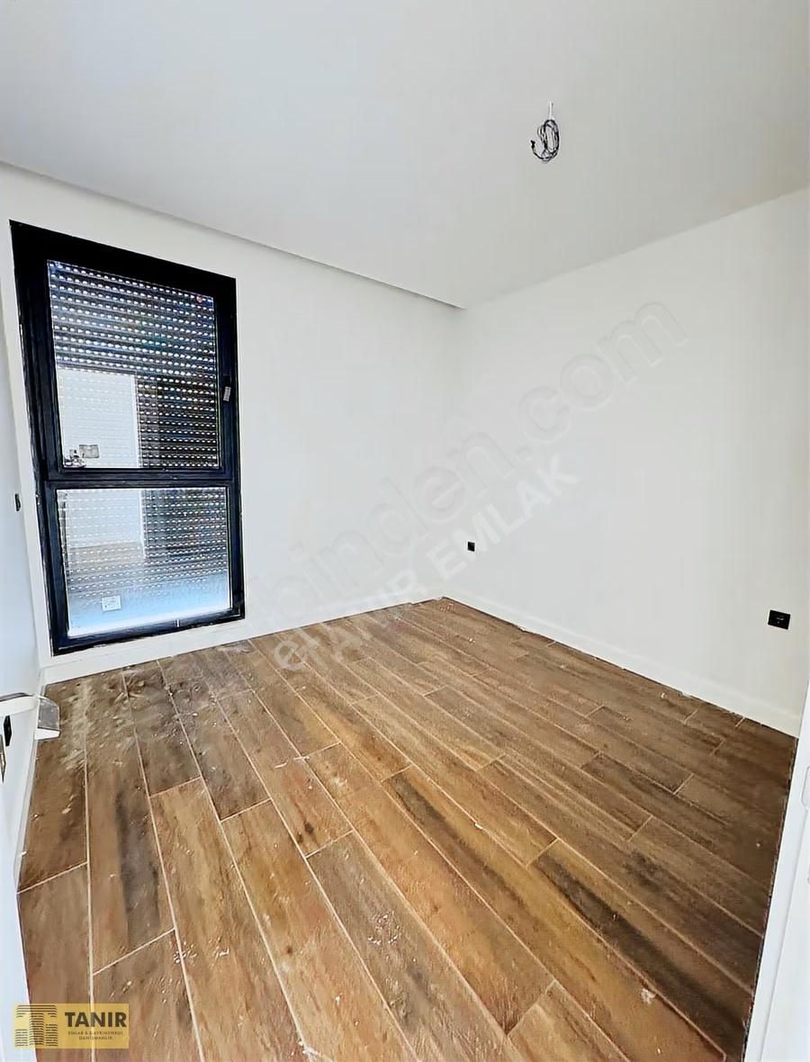 Kuşadası Vista Marin Deniz Manzaralı Öncephe Son Sıfır 3+1 Daire - Görsel 3