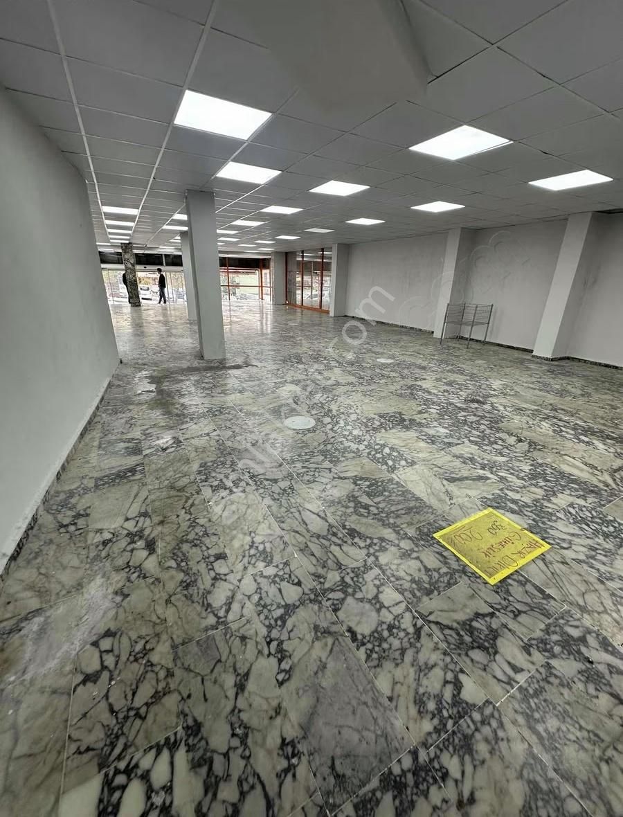 300m2 Cadde Üzeri Kupon Mağaza - Görsel 17