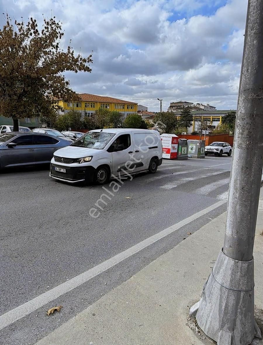 300m2 Cadde Üzeri Kupon Mağaza - Görsel 27