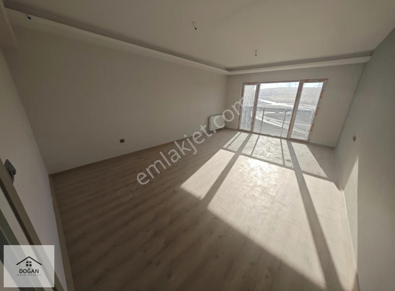 Törekent'te Site İçerisinde Sıfır Satılık Çok Geniş 2+1 Daire - Görsel 16