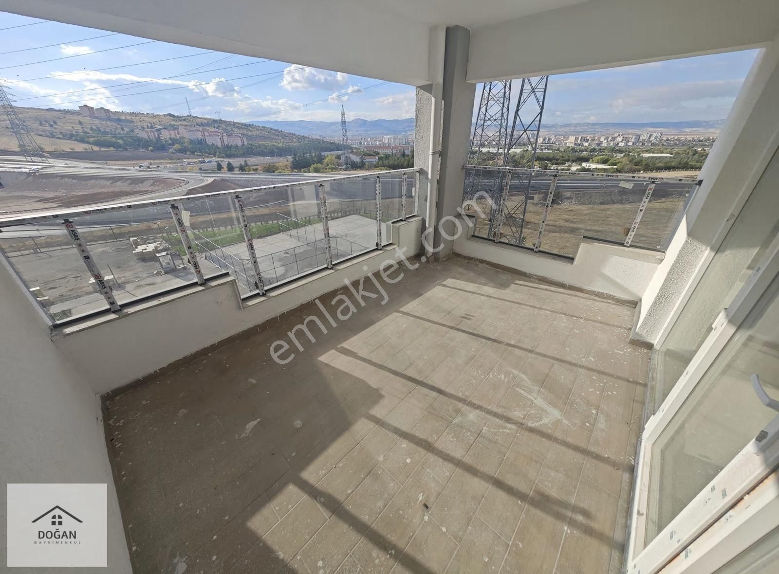 Törekent'te Site İçerisinde Sıfır Satılık Çok Geniş 2+1 Daire - Görsel 17