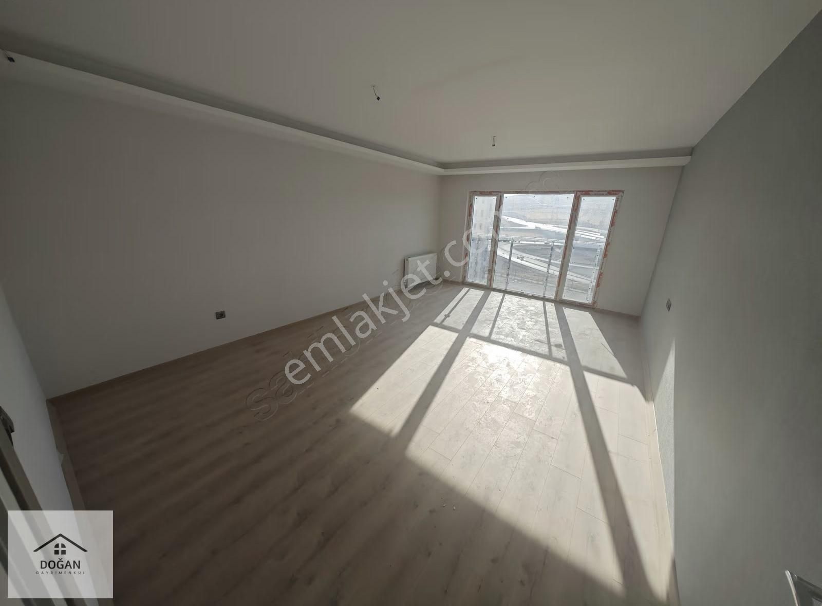 Törekent'te Site İçerisinde Sıfır Satılık Çok Geniş 2+1 Daire - Görsel 2