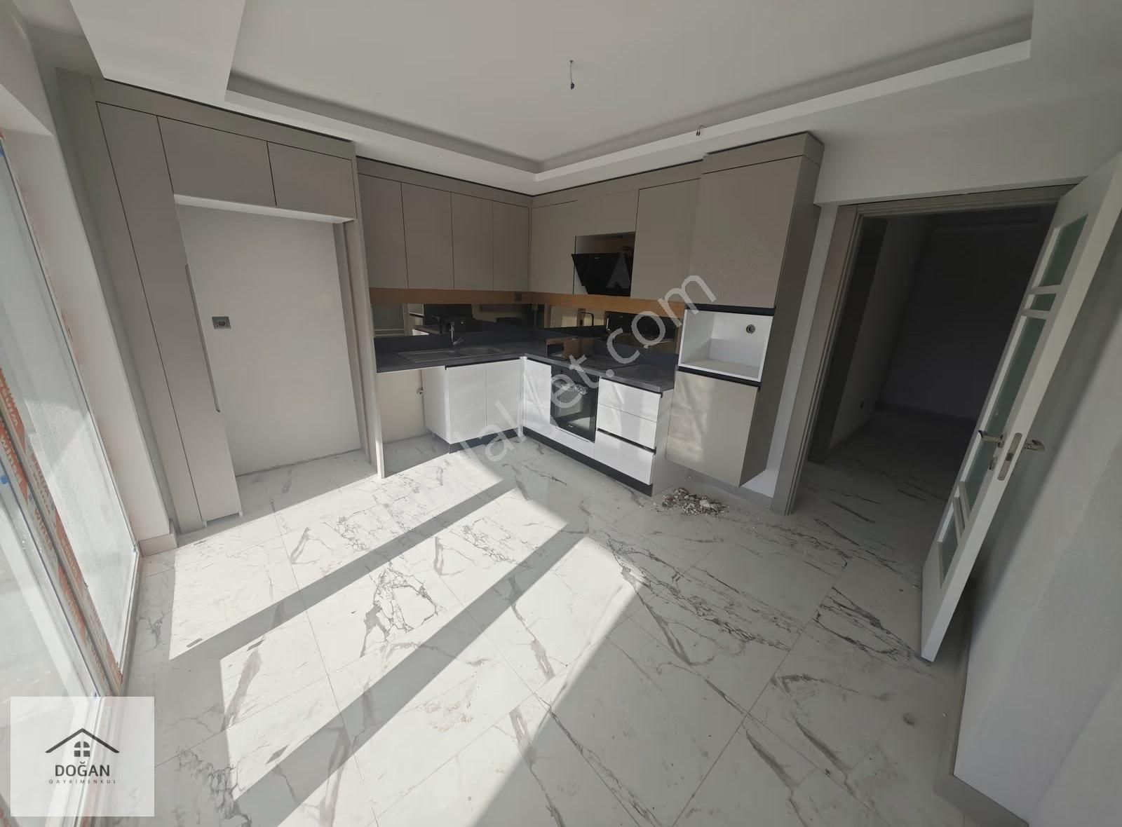 Törekent'te Site İçerisinde Sıfır Satılık Çok Geniş 2+1 Daire - Görsel 23