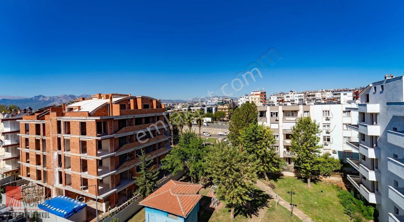 Muratpaşa Sedir Mah. 3+1 Asansörlü, Teraslı, 150m2 Dubleks Daire - Görsel 19