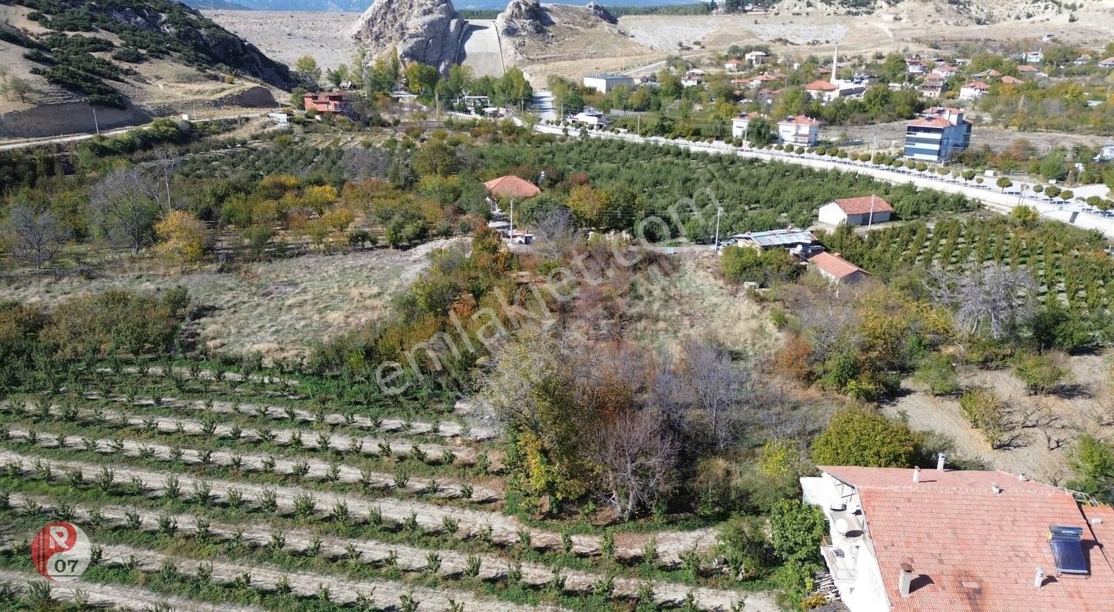 Antalya Korkuteli Alaaddin Mahallesinde Satılık 4680m2bahçeliev - Görsel 2