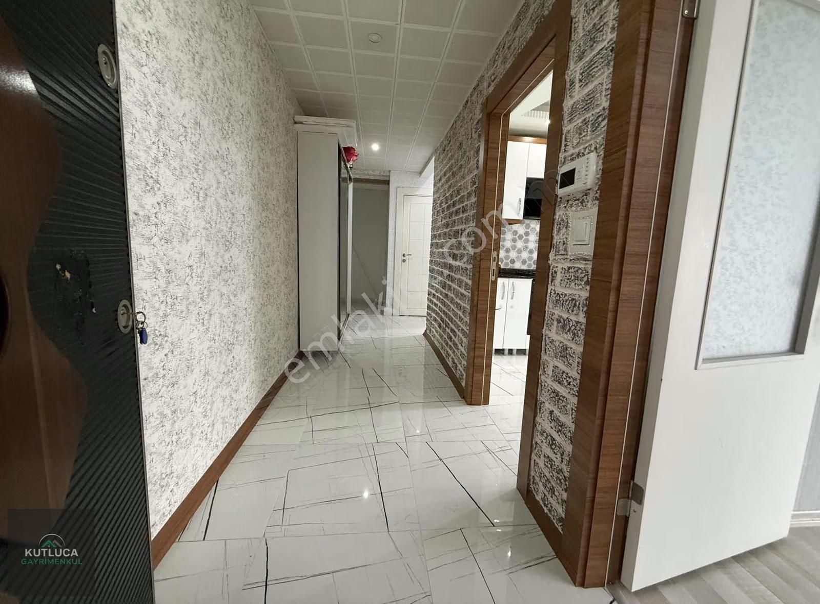 6+2 Cadde Paraleli Okul Ve Market Yakını Çift Giriş Kapalı Teras - Görsel 32