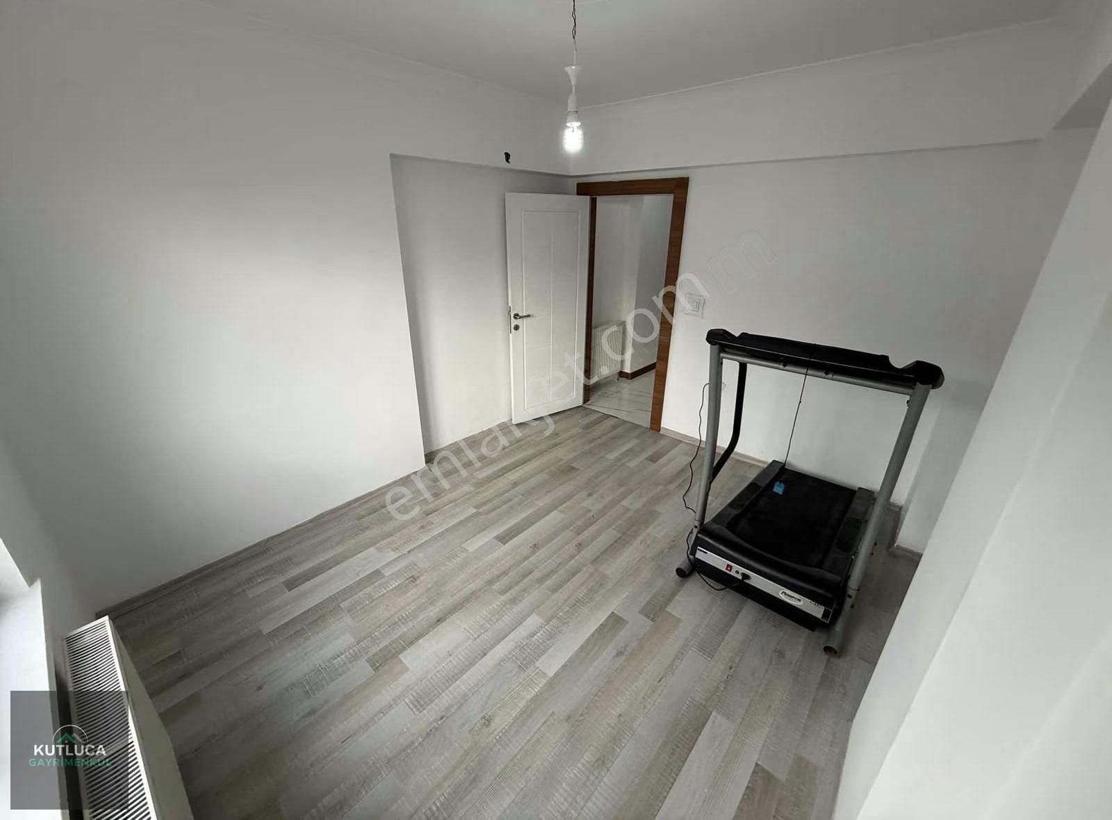 6+2 Cadde Paraleli Okul Ve Market Yakını Çift Giriş Kapalı Teras - Görsel 4