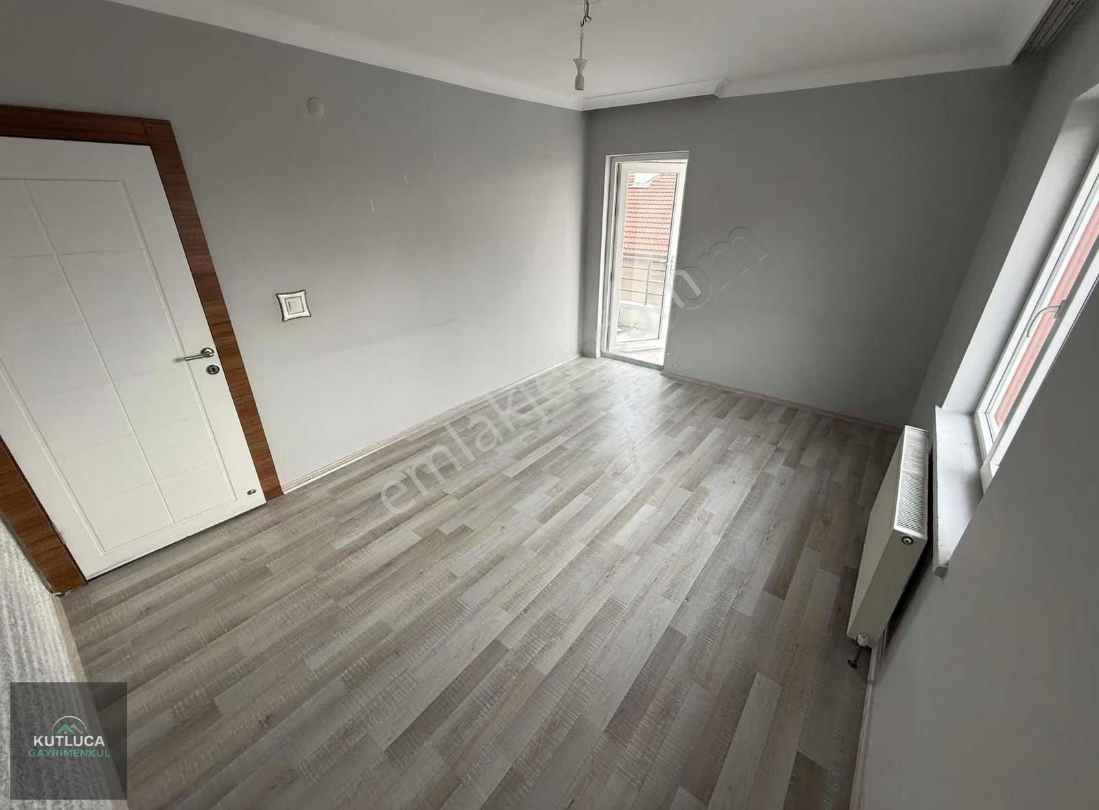 6+2 Cadde Paraleli Okul Ve Market Yakını Çift Giriş Kapalı Teras - Görsel 8