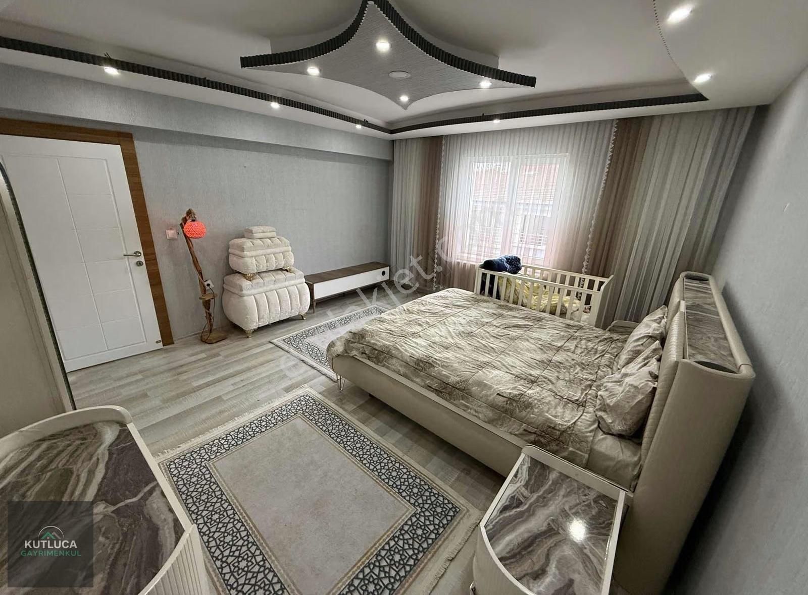 6+2 Cadde Paraleli Okul Ve Market Yakını Çift Giriş Kapalı Teras - Görsel 21