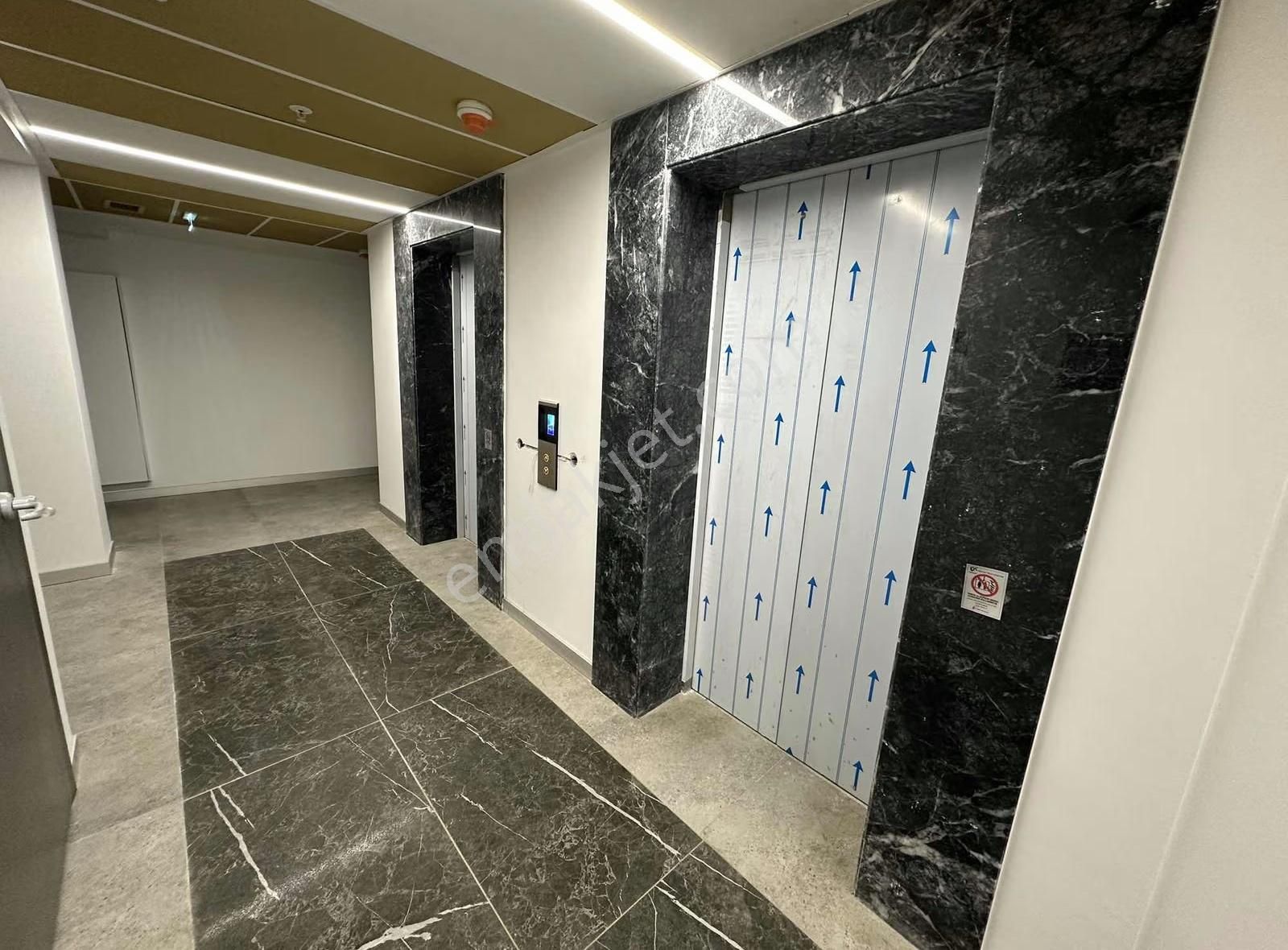 Flat 24 De Sıfır Kiralık 1+1 Daire - Görsel 15