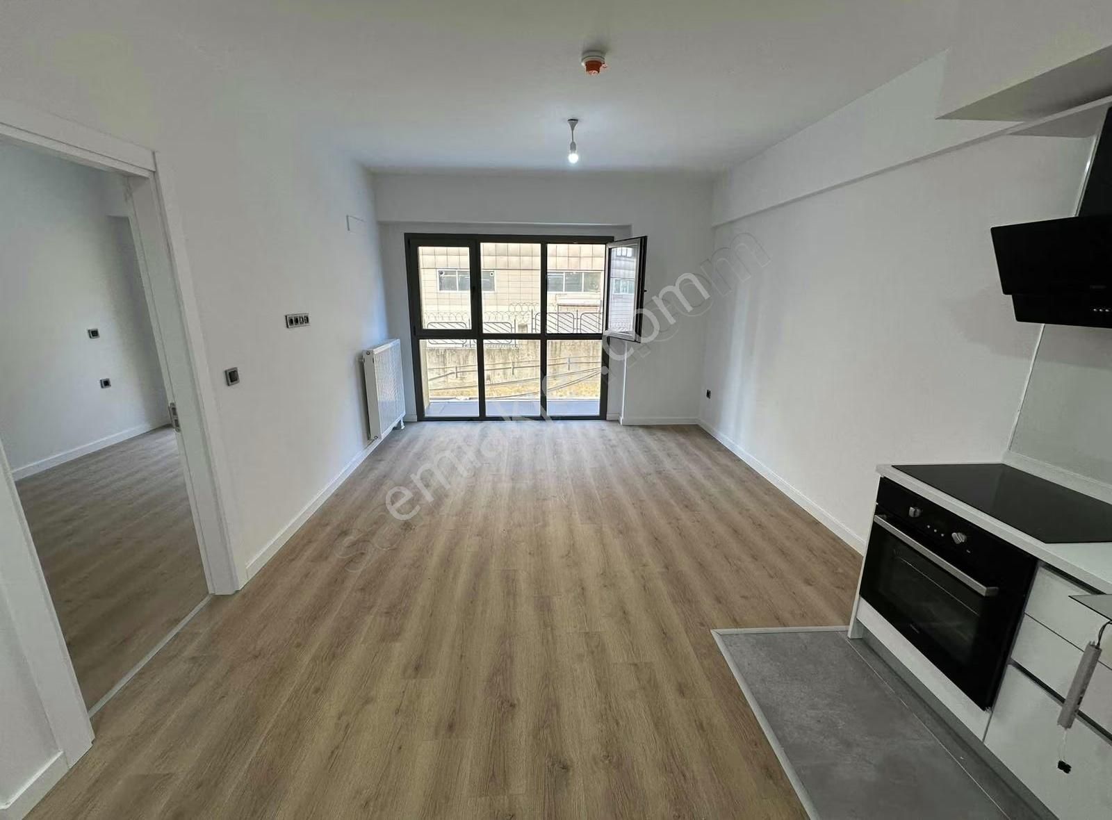 Flat 24 De Sıfır Kiralık 1+1 Daire - Görsel 20