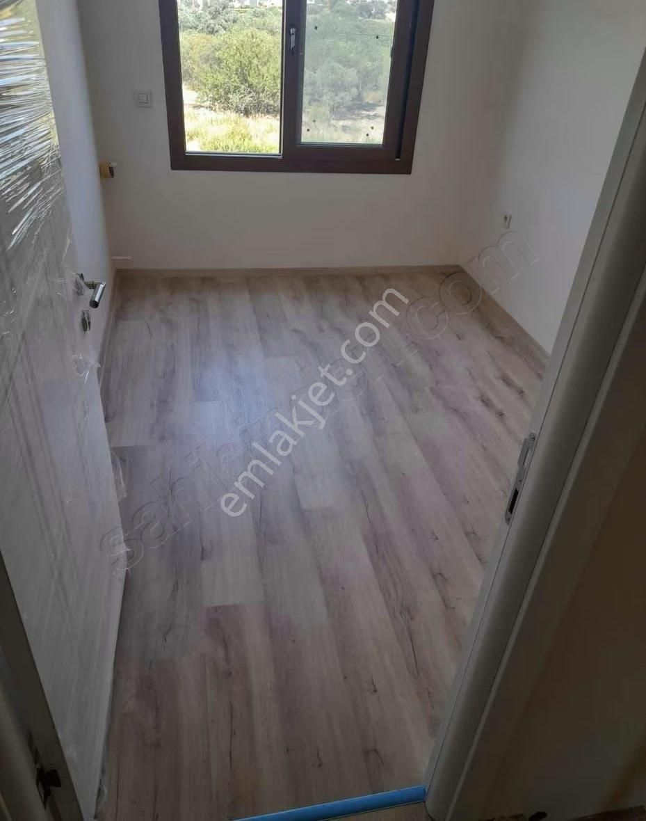 Alya Gayrimenkul Şifnede Deniz Manzaralı Havuzlu Villa - Görsel 22