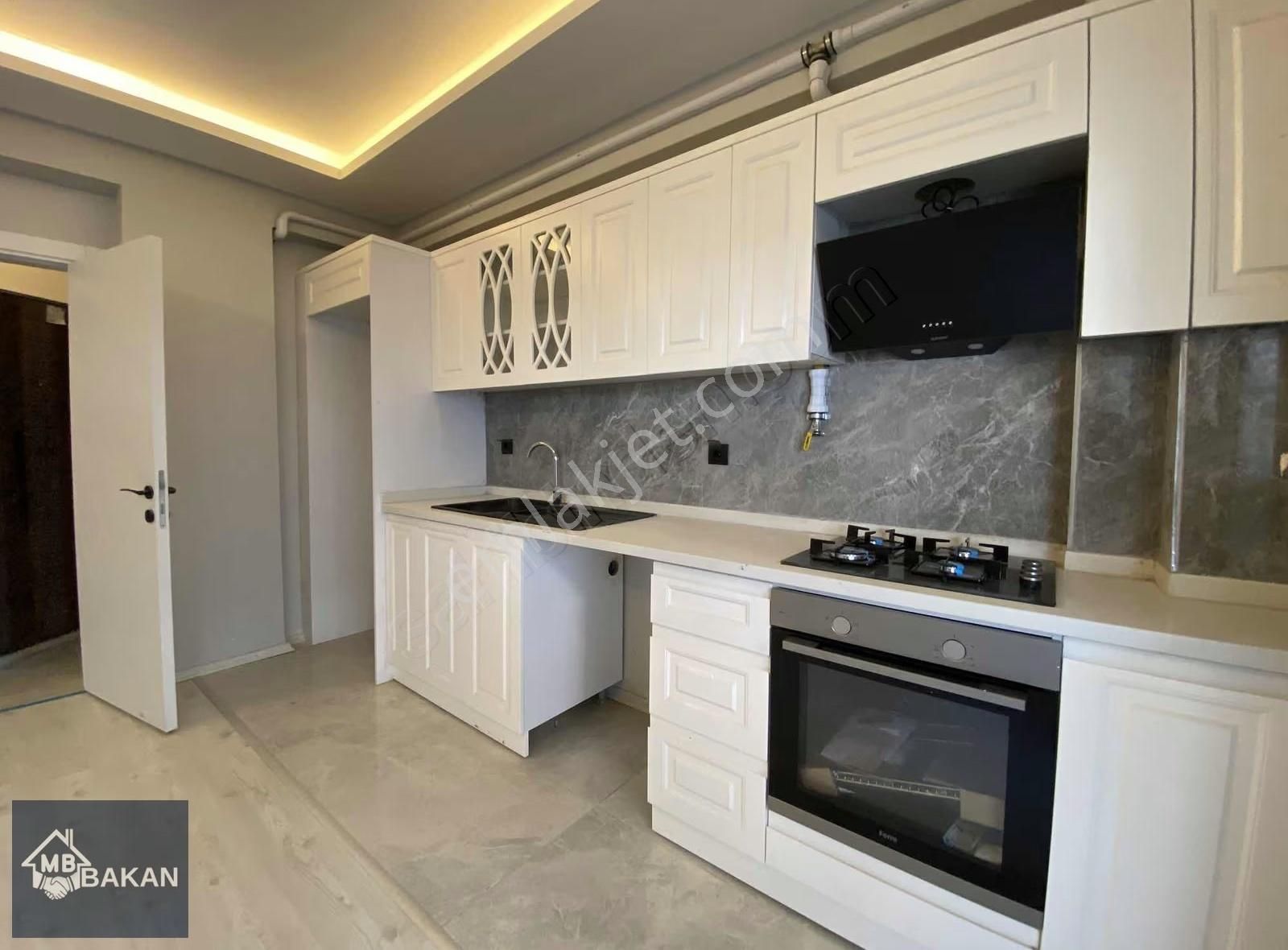 Ertuğrul' Da Havuzlu Site İçi 2+1 Yüksek Kredili Satılık - Görsel 11