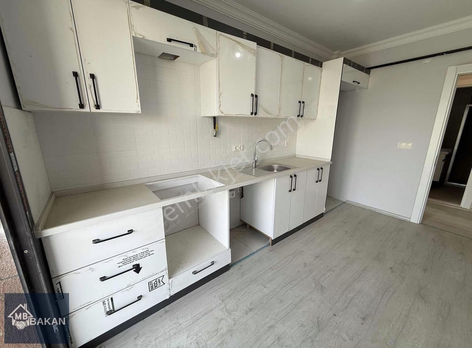 Bakan'dan Fırsat Daire Havuzlu Otoparklı 2+1 Acil - Görsel 6