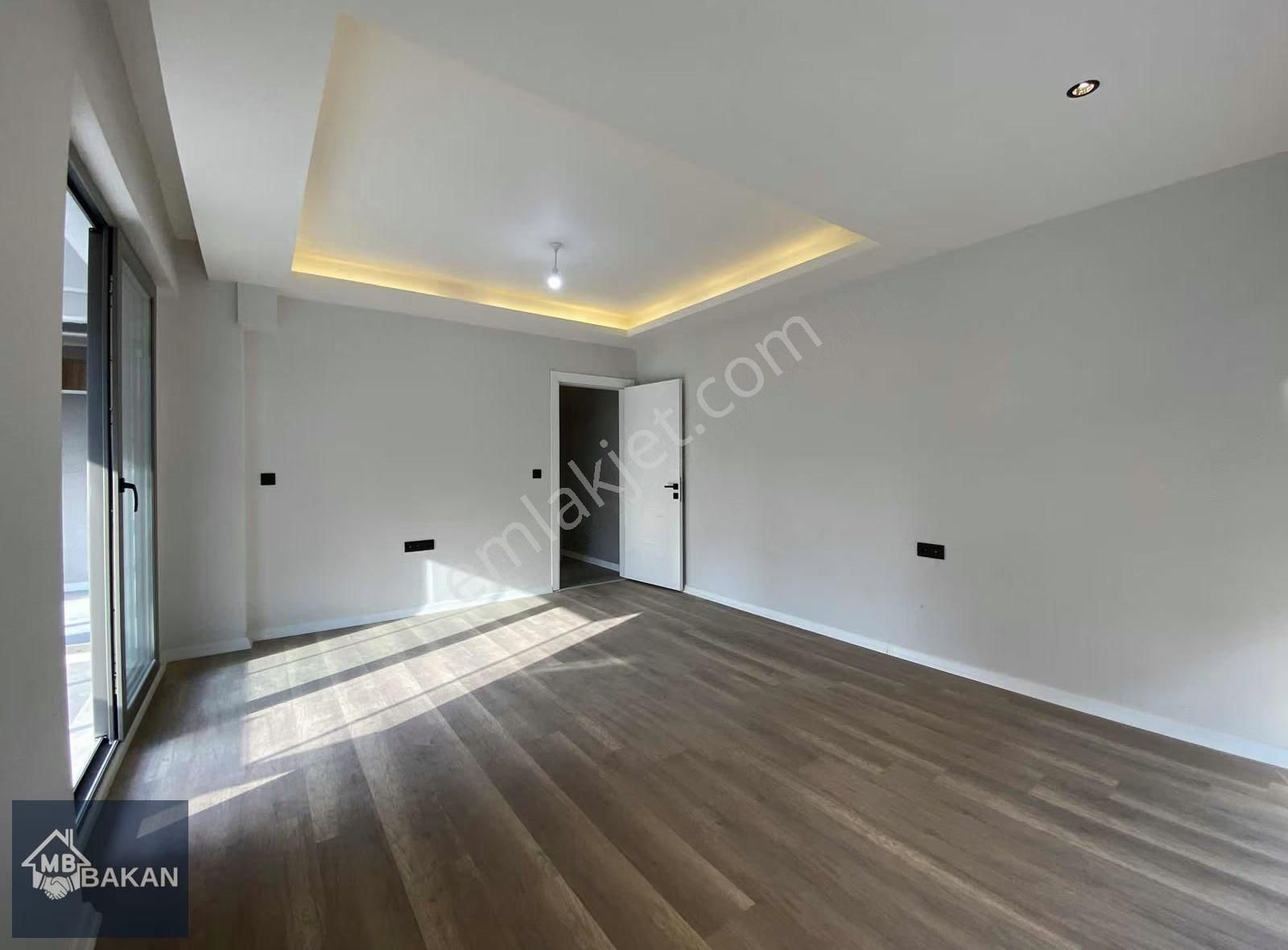 Bakan ' Dan Sıfır İzban Dibi 2+1 Arakat Daire - Görsel 5