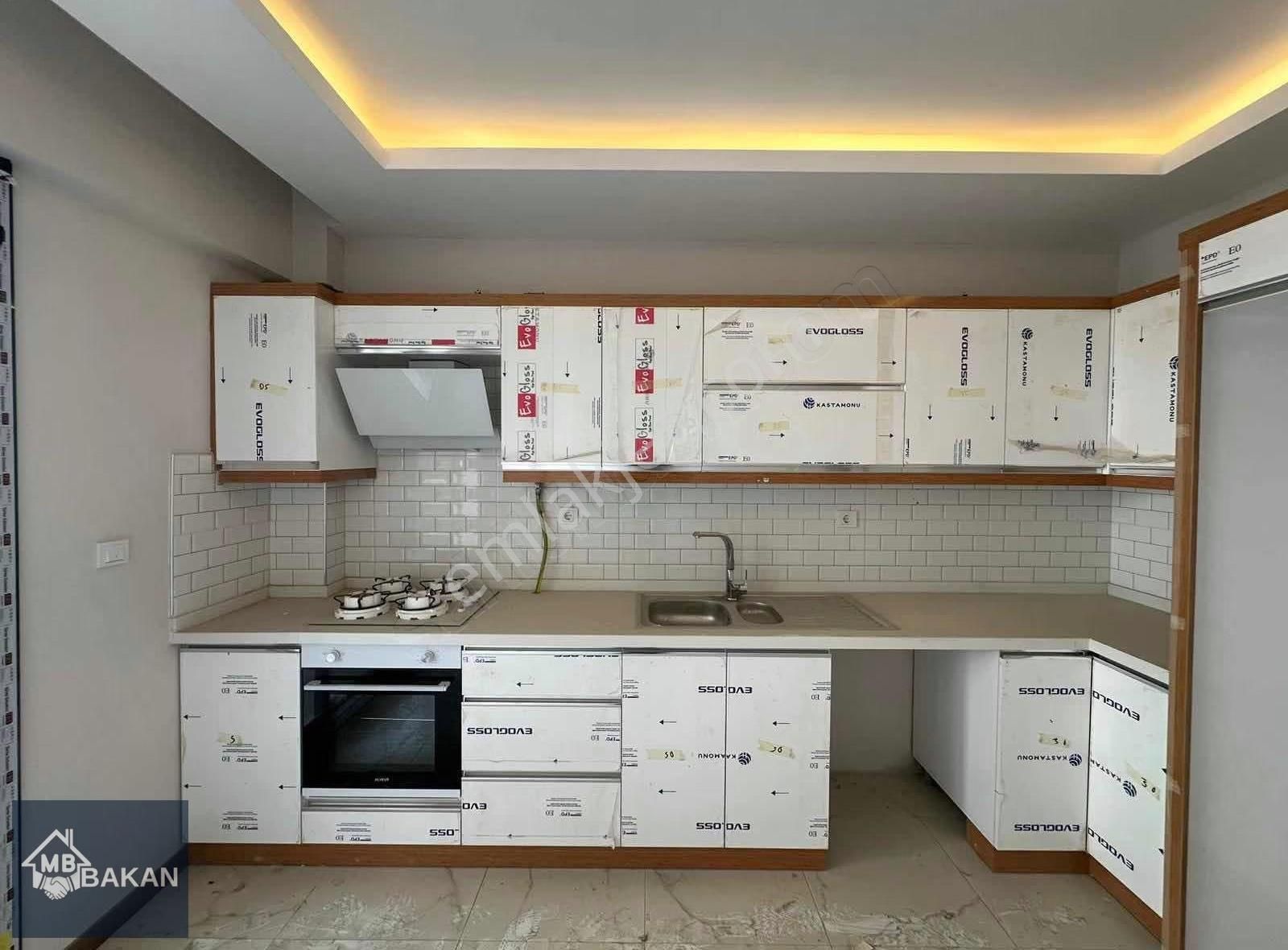 Bakan 'dan Havuzlu Site İçerisinde 3+1 Yüksek Kredili Daire - Görsel 7