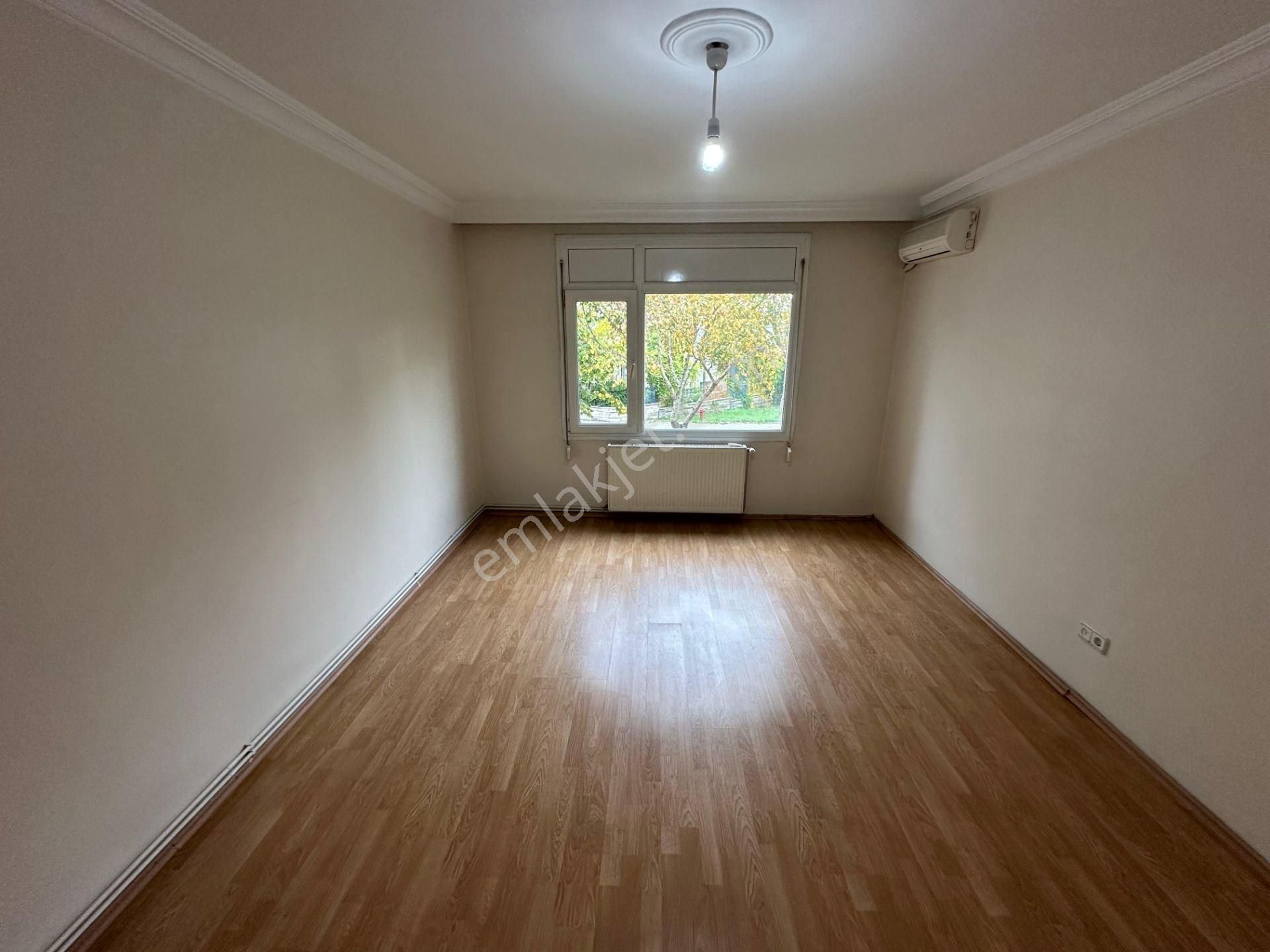 Beylikdüzü Yakuplu İhlas Marmara Evleri 1.kısımda Kiralık Daire 3+1 150 M2 Kısa Katlı Bloklarda - Görsel 24