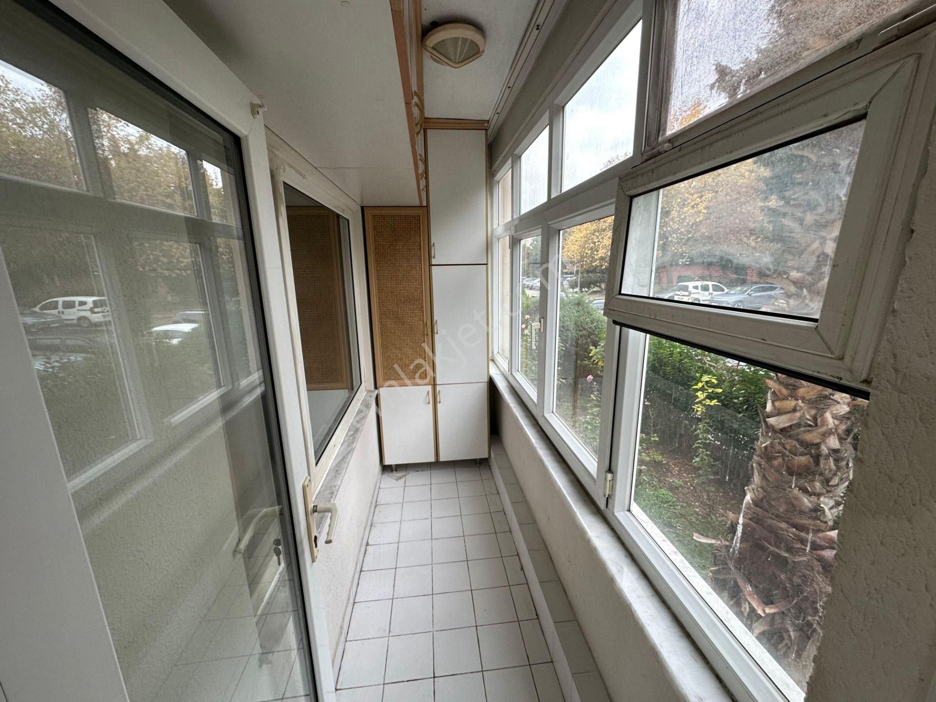 Beylikdüzü Yakuplu İhlas Marmara Evleri 1.kısımda Kiralık Daire 3+1 150 M2 Kısa Katlı Bloklarda - Görsel 16