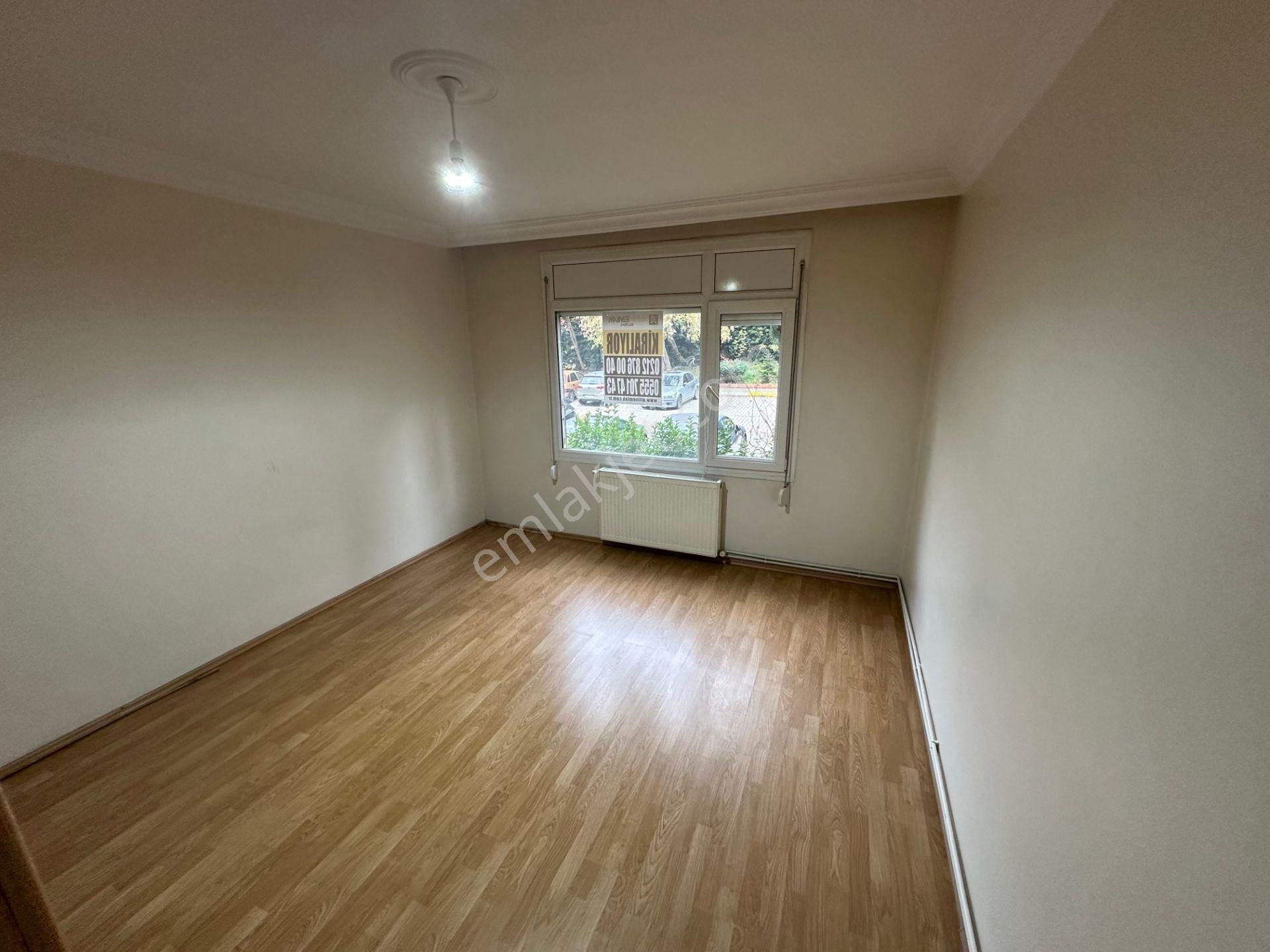 Beylikdüzü Yakuplu İhlas Marmara Evleri 1.kısımda Kiralık Daire 3+1 150 M2 Kısa Katlı Bloklarda - Görsel 27