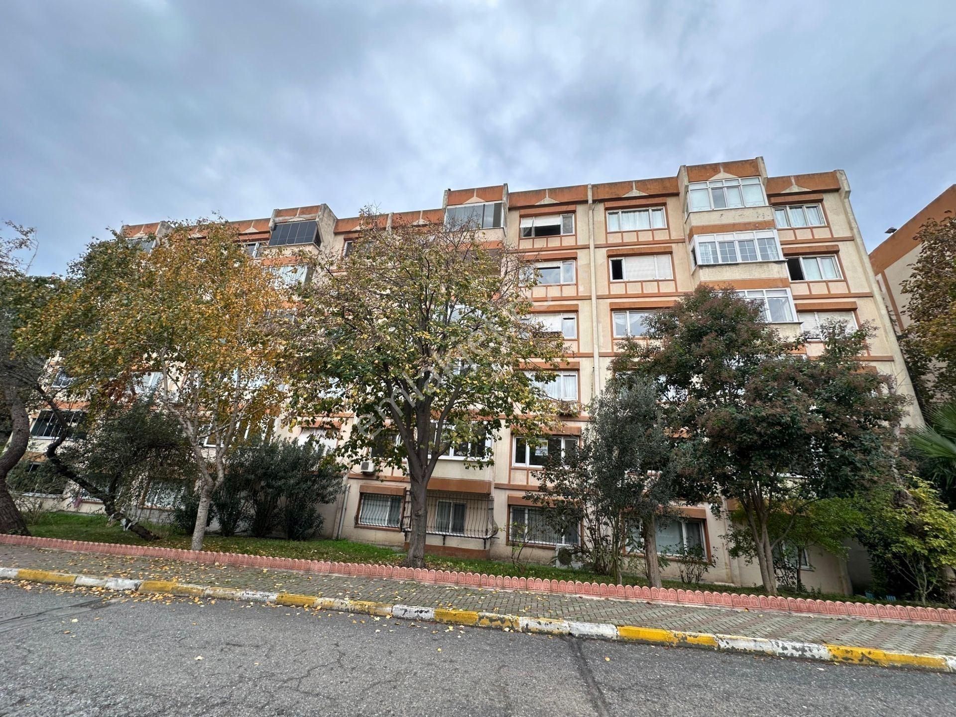 Beylikdüzü Yakuplu İhlas Marmara Evleri 1.kısımda Kiralık Daire 3+1 150 M2 Kısa Katlı Bloklarda - Görsel 4