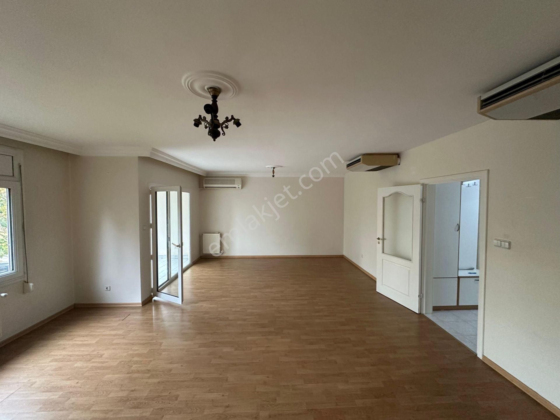 Beylikdüzü Yakuplu İhlas Marmara Evleri 1.kısımda Kiralık Daire 3+1 150 M2 Kısa Katlı Bloklarda - Görsel 10