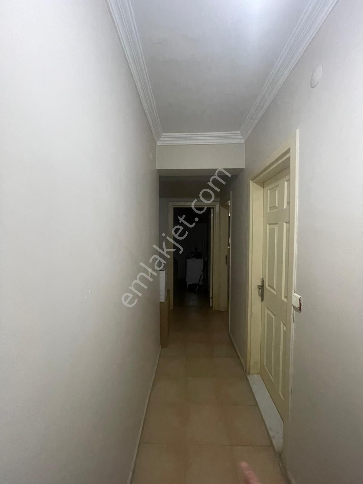 Çiğli Egekent Satılık 3+1 Ebeveyn Banyolu 220 M2 Daire - Görsel 2
