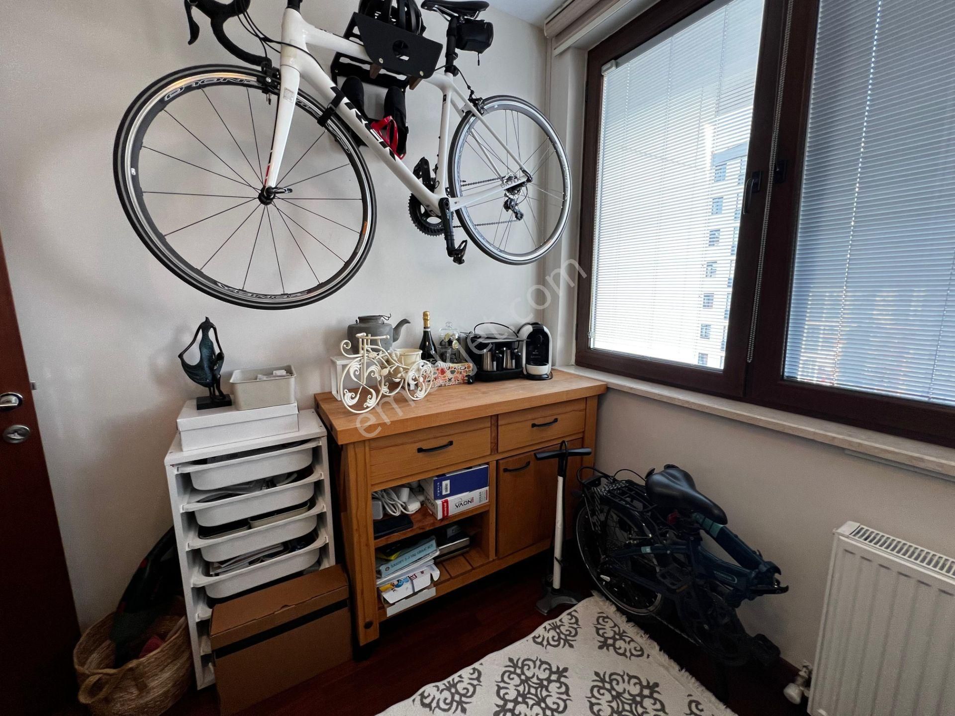 Şenesenevler'de Genç Binada Otoparklı, Asansörlü 3+1 90 M² Net - Görsel 13