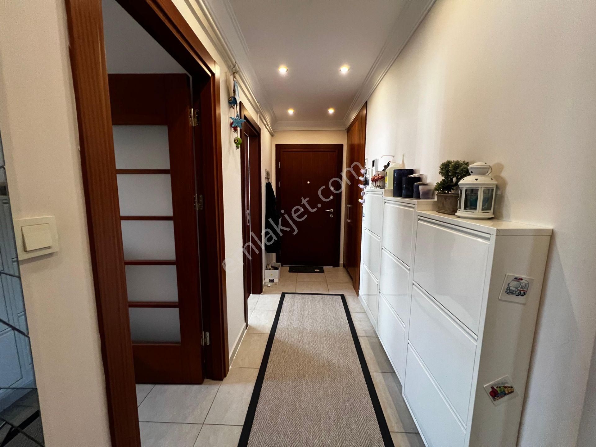 Şenesenevler'de Genç Binada Otoparklı, Asansörlü 3+1 90 M² Net - Görsel 28