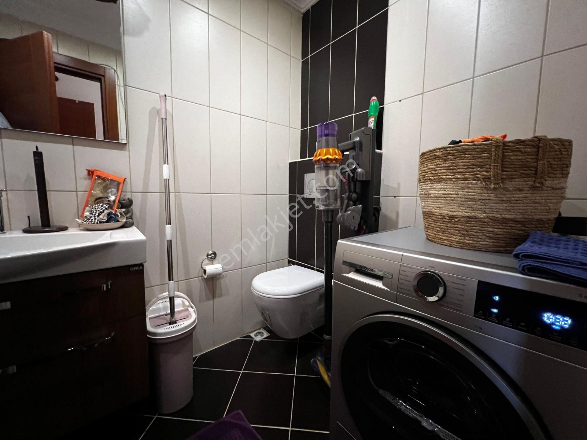 Şenesenevler'de Genç Binada Otoparklı, Asansörlü 3+1 90 M² Net - Görsel 21