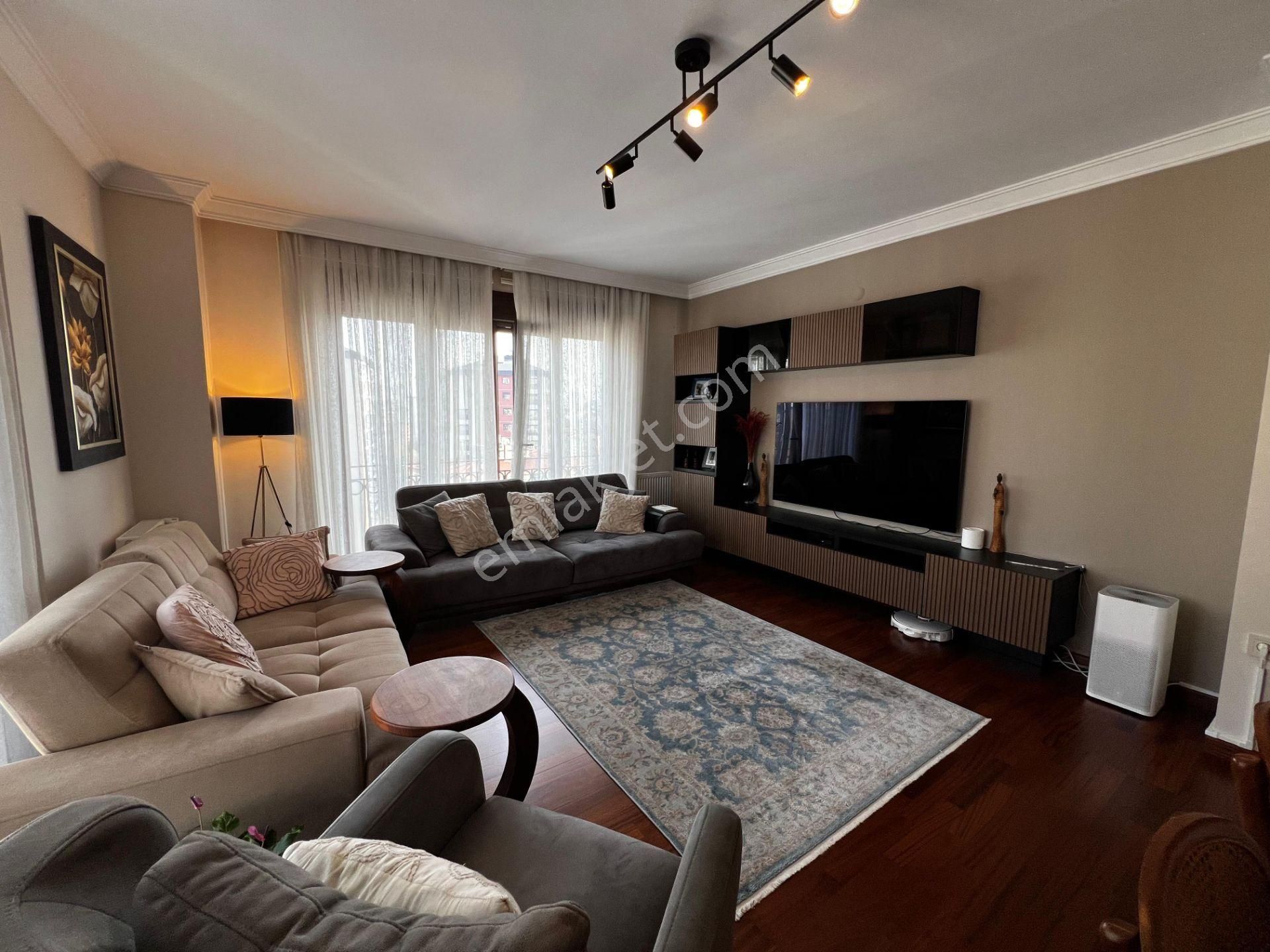 Şenesenevler'de Genç Binada Otoparklı, Asansörlü 3+1 90 M² Net - Görsel 3