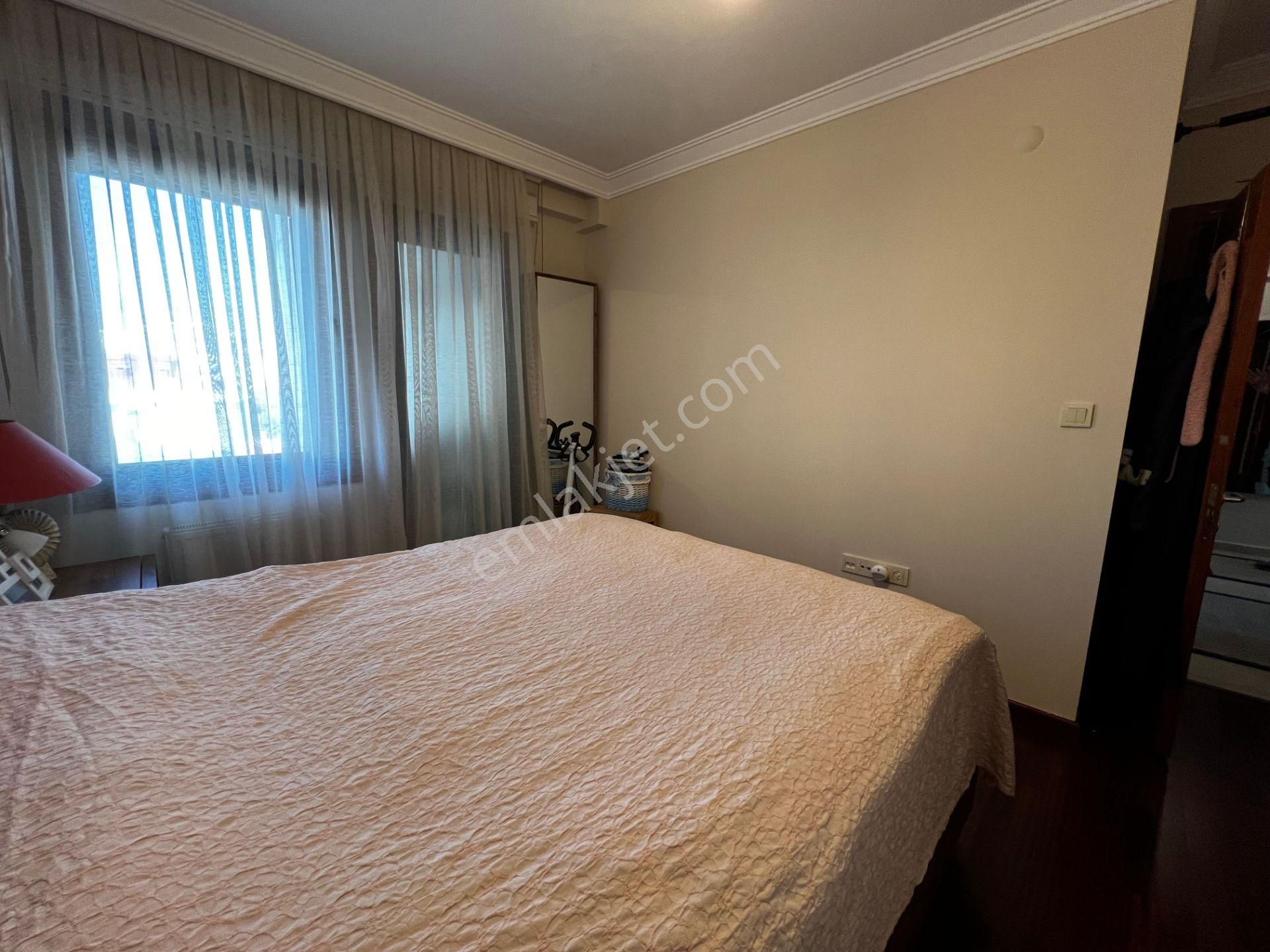 Şenesenevler'de Genç Binada Otoparklı, Asansörlü 3+1 90 M² Net - Görsel 17