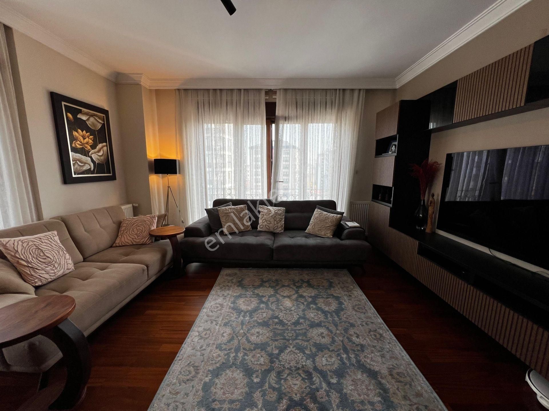 Şenesenevler'de Genç Binada Otoparklı, Asansörlü 3+1 90 M² Net - Görsel 2