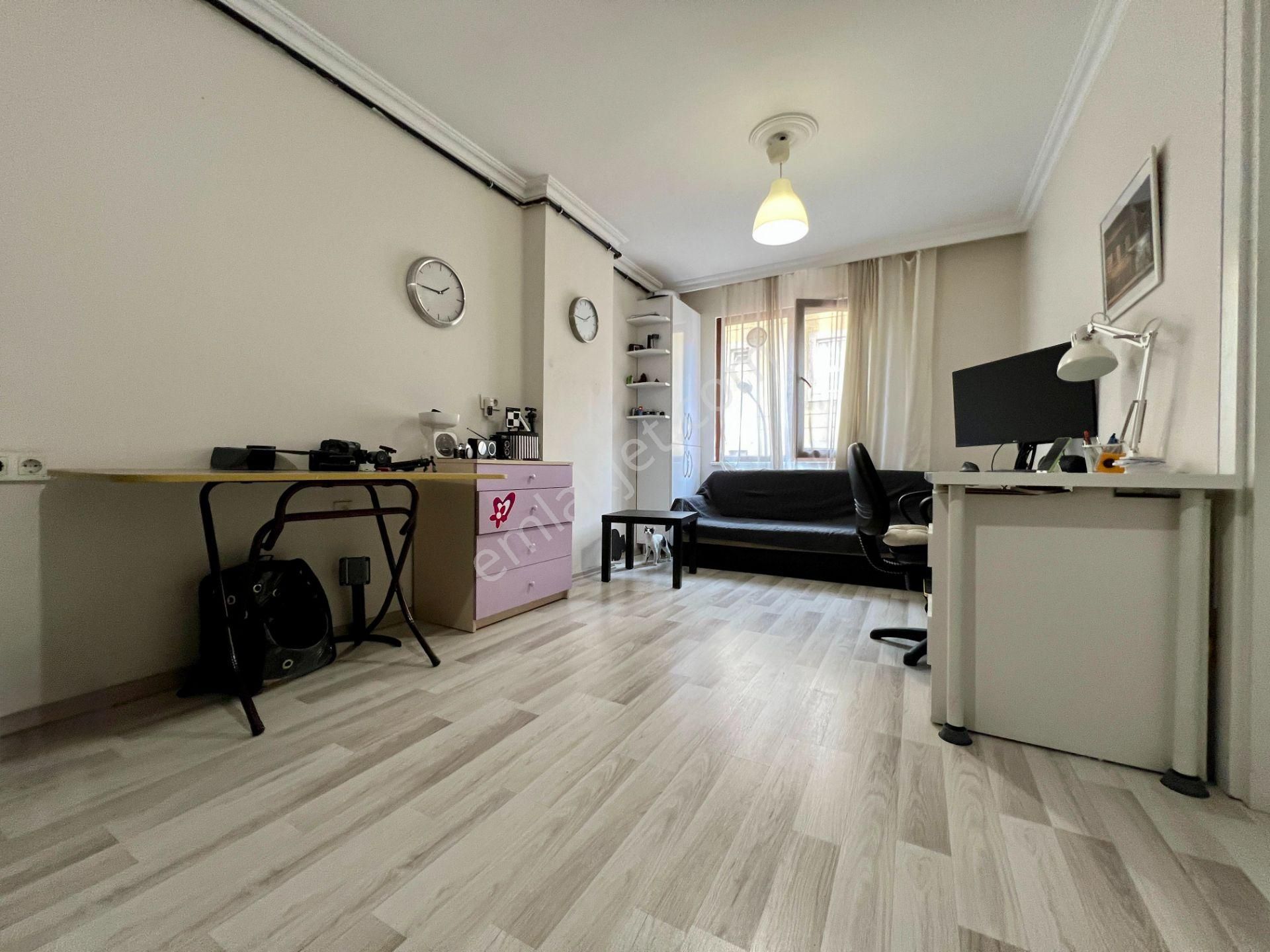 ▃birikim▃tek Yetkili▃ Hilltown Avm'ye Çok Yakın 2.kat Ön Cephe 1+1 Satılık Daire