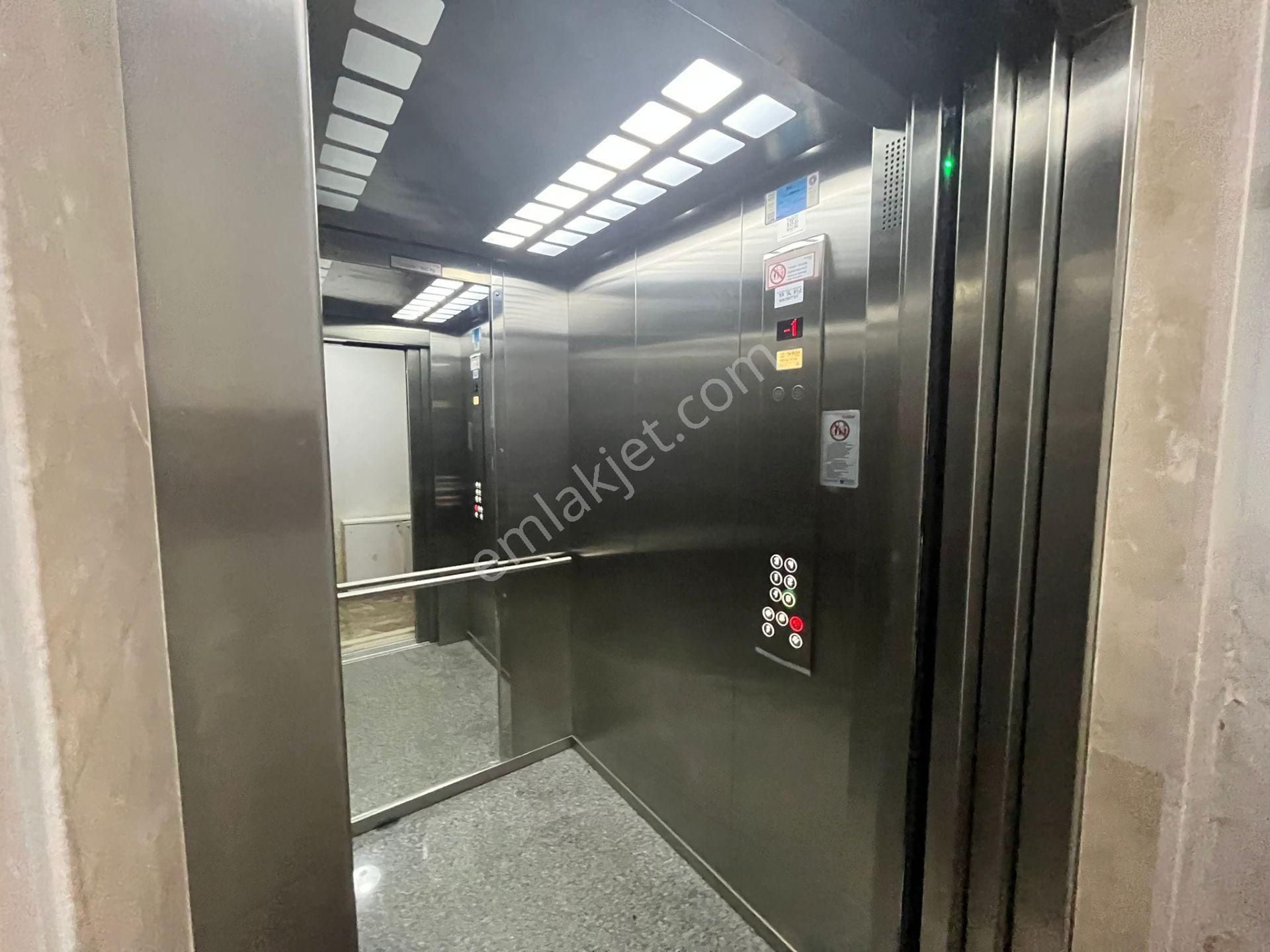 Altıntepe Minibüs Cad Sahil Parselinde Masrafsız 2+1 Net 63 M² - Görsel 29