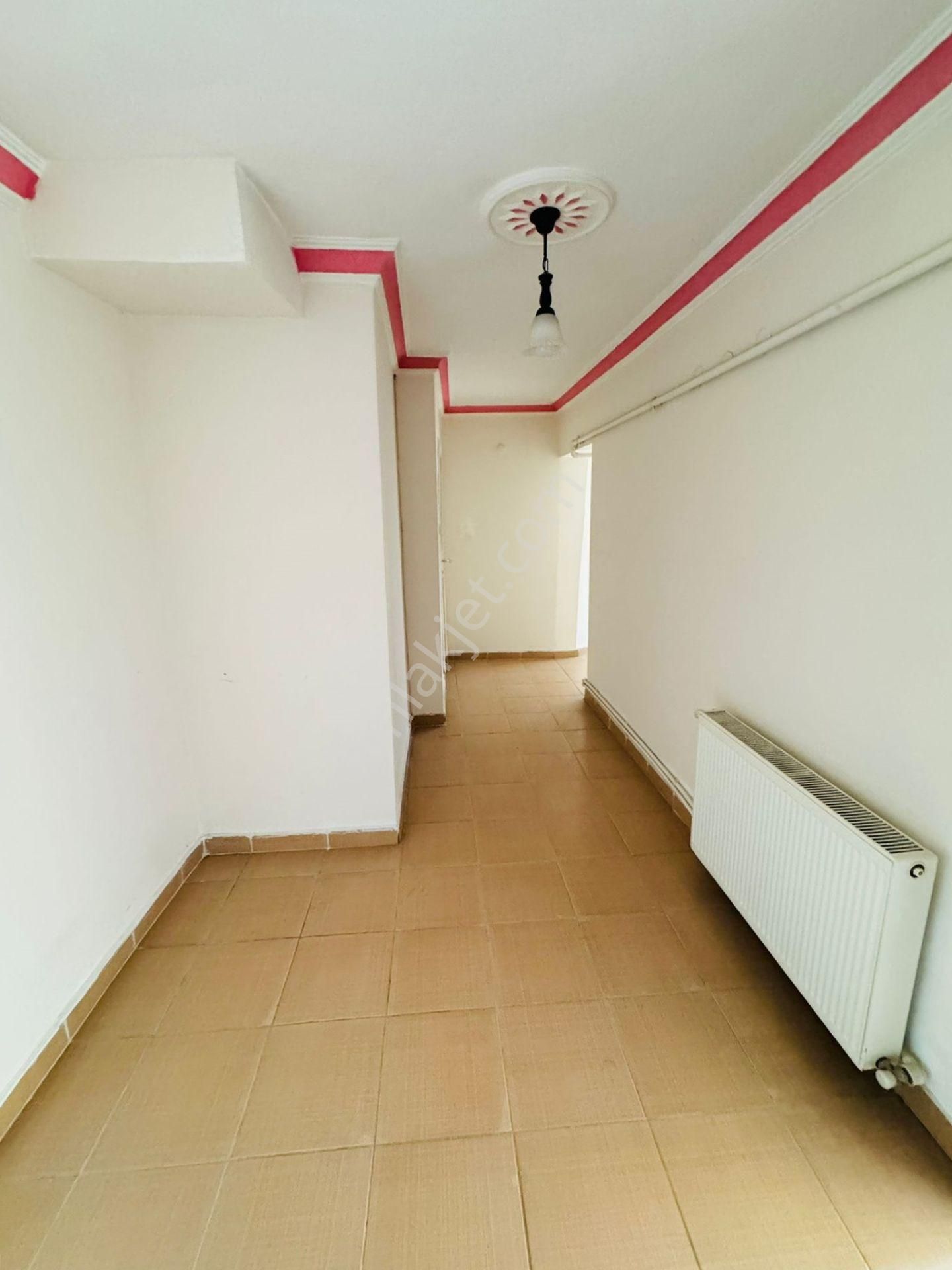 Battalgazi'de Çarşamba Pazarı Yakınında 3+1 Ara Kat Park Cepheli Satılık Daire !! - Görsel 17