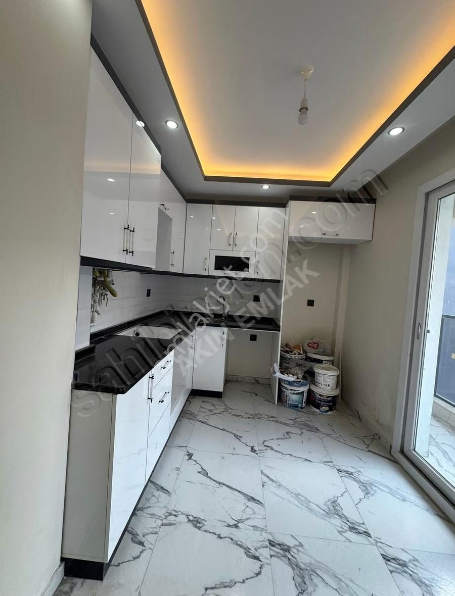 Buca İnönü Mah. Satılık Plan Projeli 3 Katlı Sıfır Bina - Görsel 9