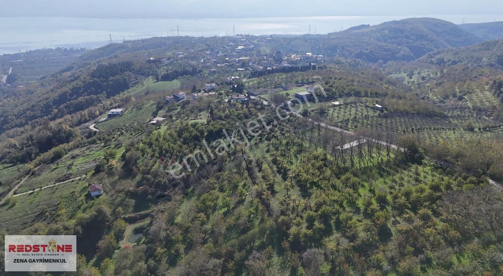 Serdivan Yukarıdereköy'de 8037 M2 Göl Manzaralı - Görsel 2
