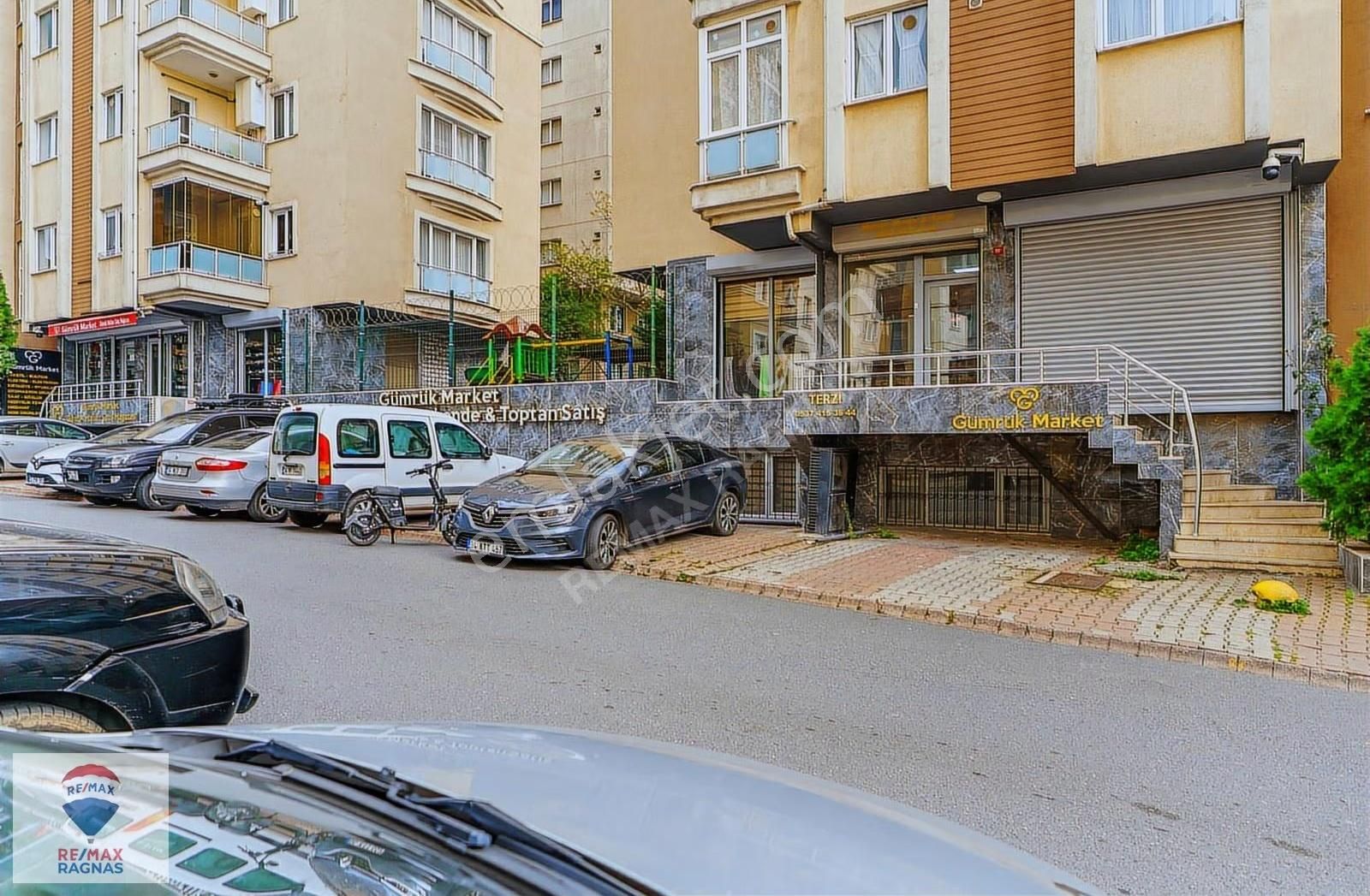 Ümraniye Site Mahallesinde Rampalı 1.000 M² Depolu Ticari Alan - Görsel 28