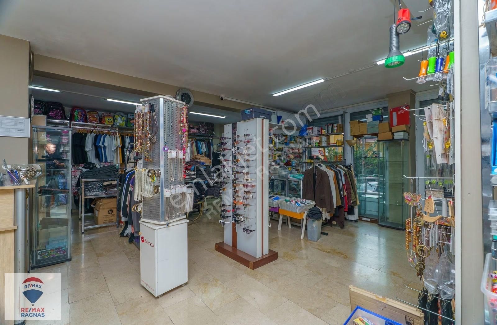 Ümraniye Site Mahallesinde Rampalı 1.000 M² Depolu Ticari Alan - Görsel 35